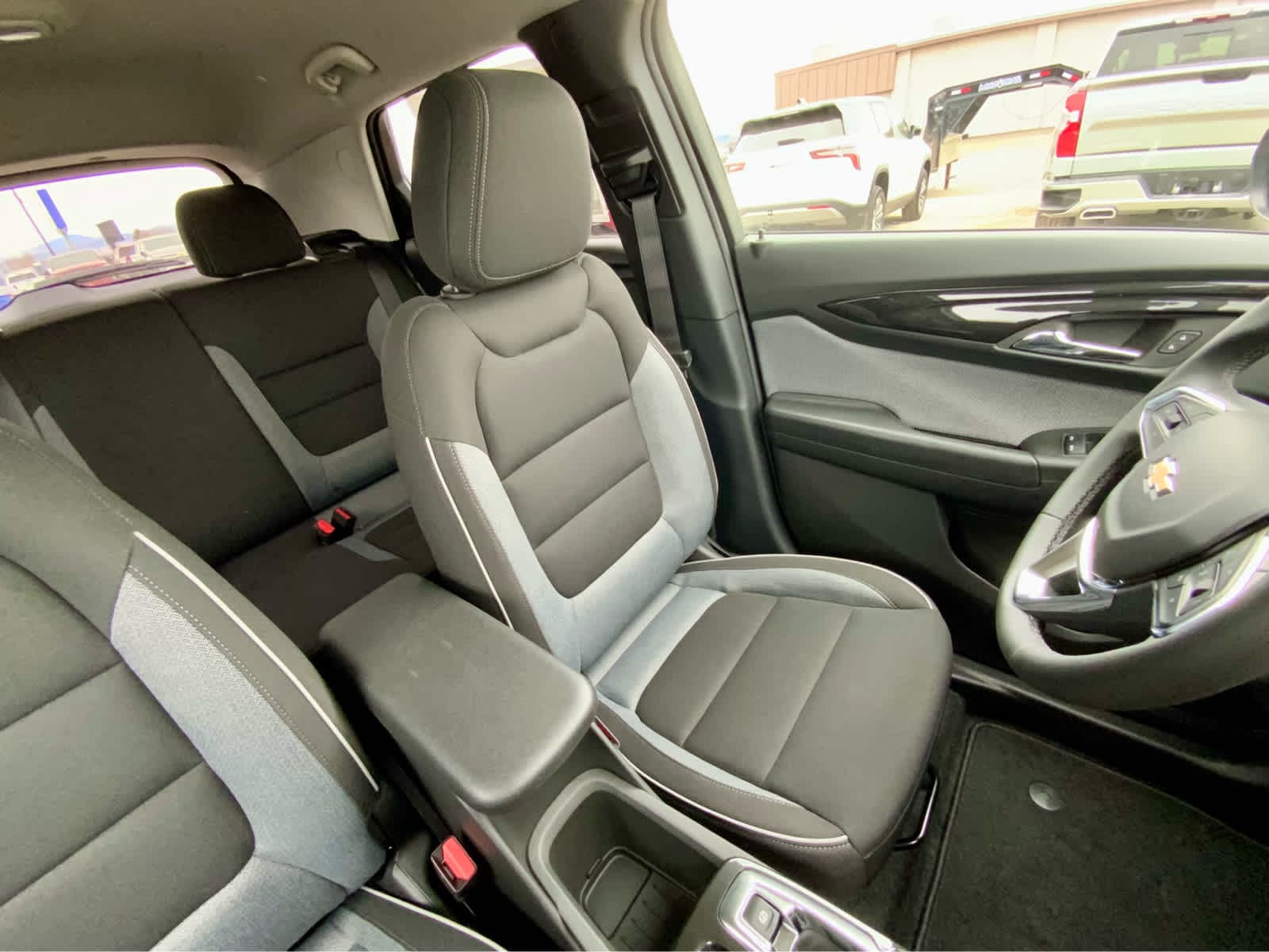 Thumbnail: 2026 Chevrolet TrailBlazer - 27