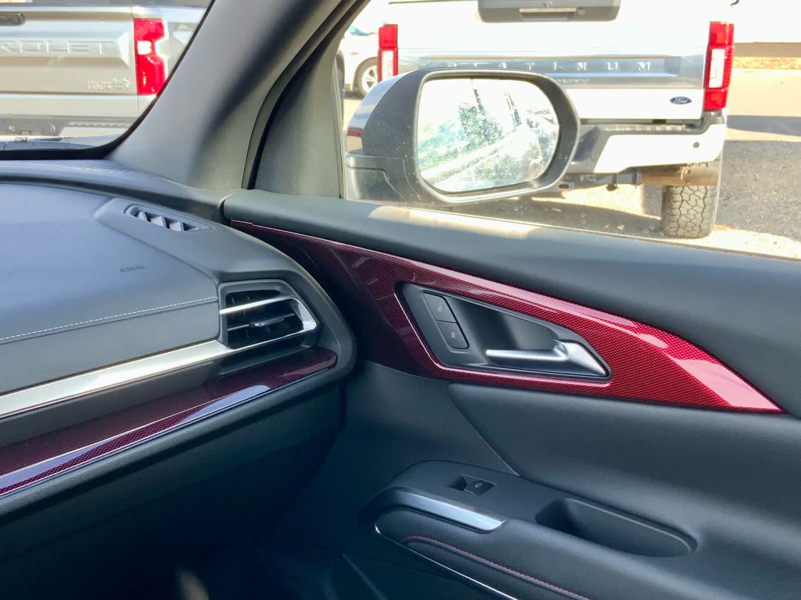 Thumbnail: 2026 Chevrolet Traverse - 38