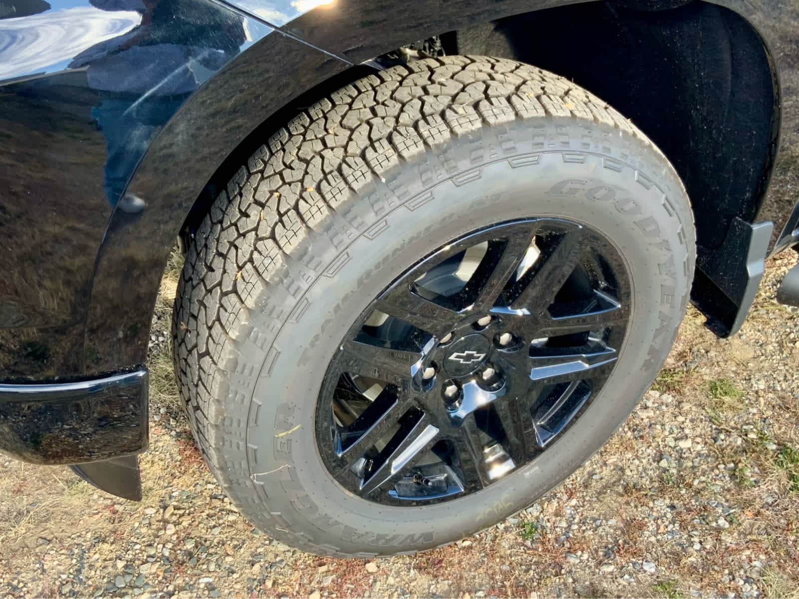 Thumbnail: 2026 Chevrolet Silverado 1500 - 21