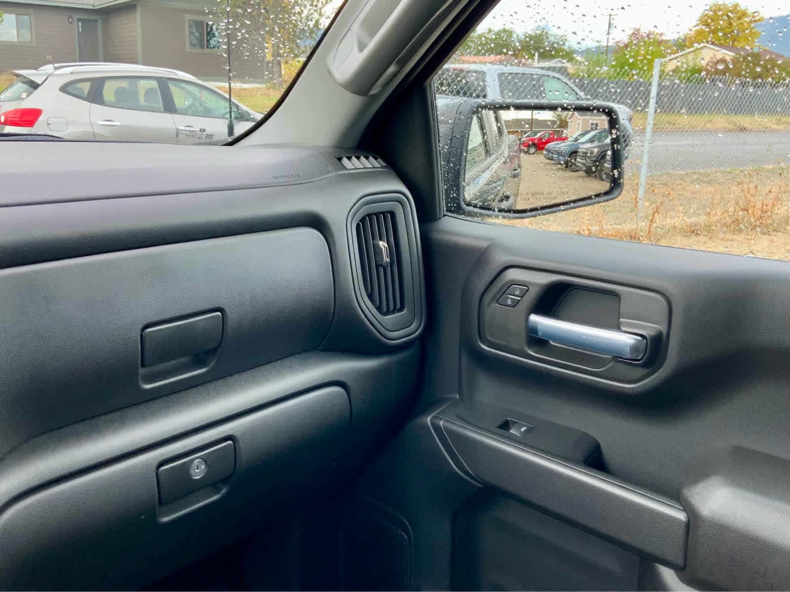 Thumbnail: 2026 Chevrolet Silverado 1500 - 42