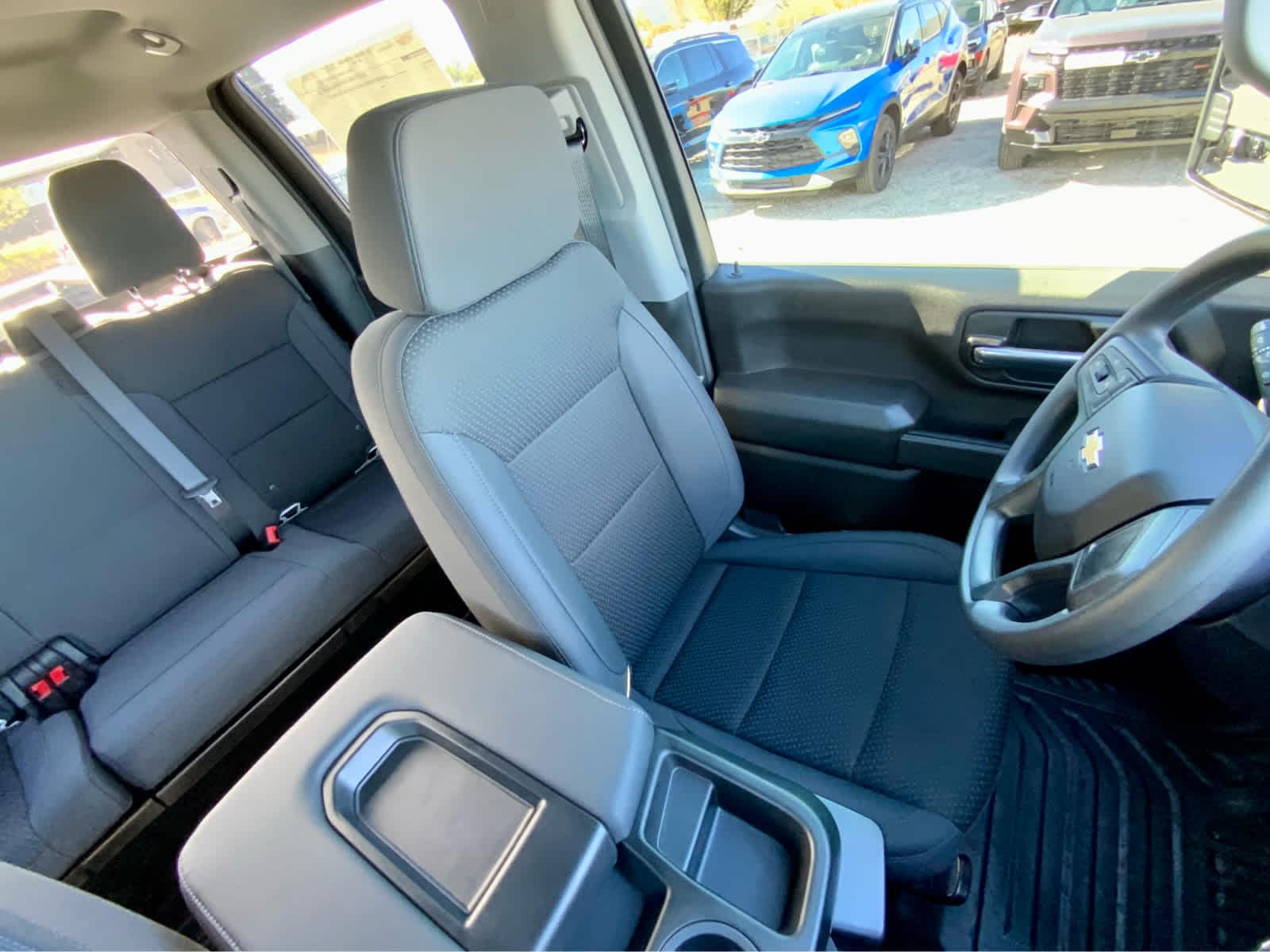 Thumbnail: 2025 Chevrolet Silverado 3500 - 35