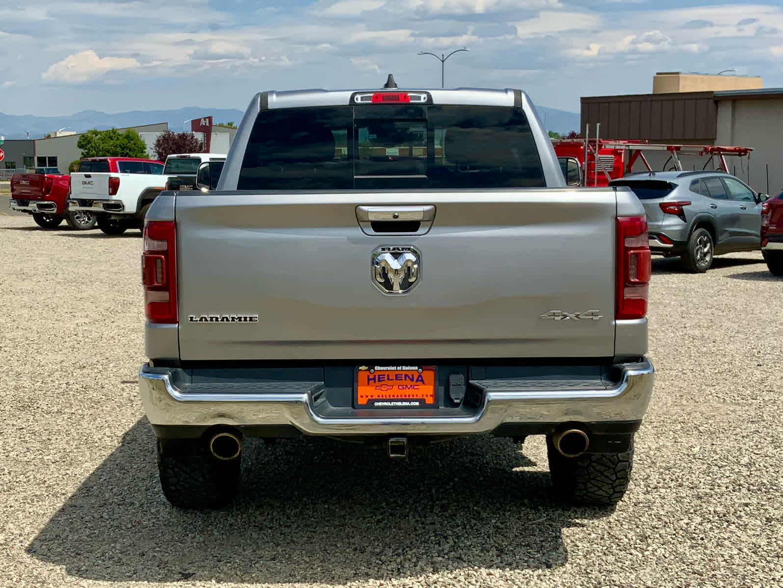 2020 Ram 1500 Laramie photo 4