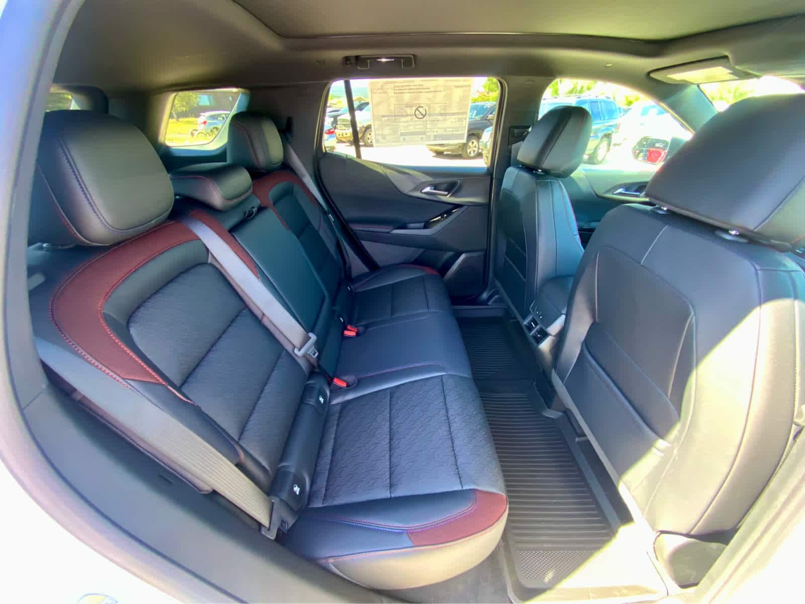 Thumbnail: 2026 Chevrolet Equinox - 25