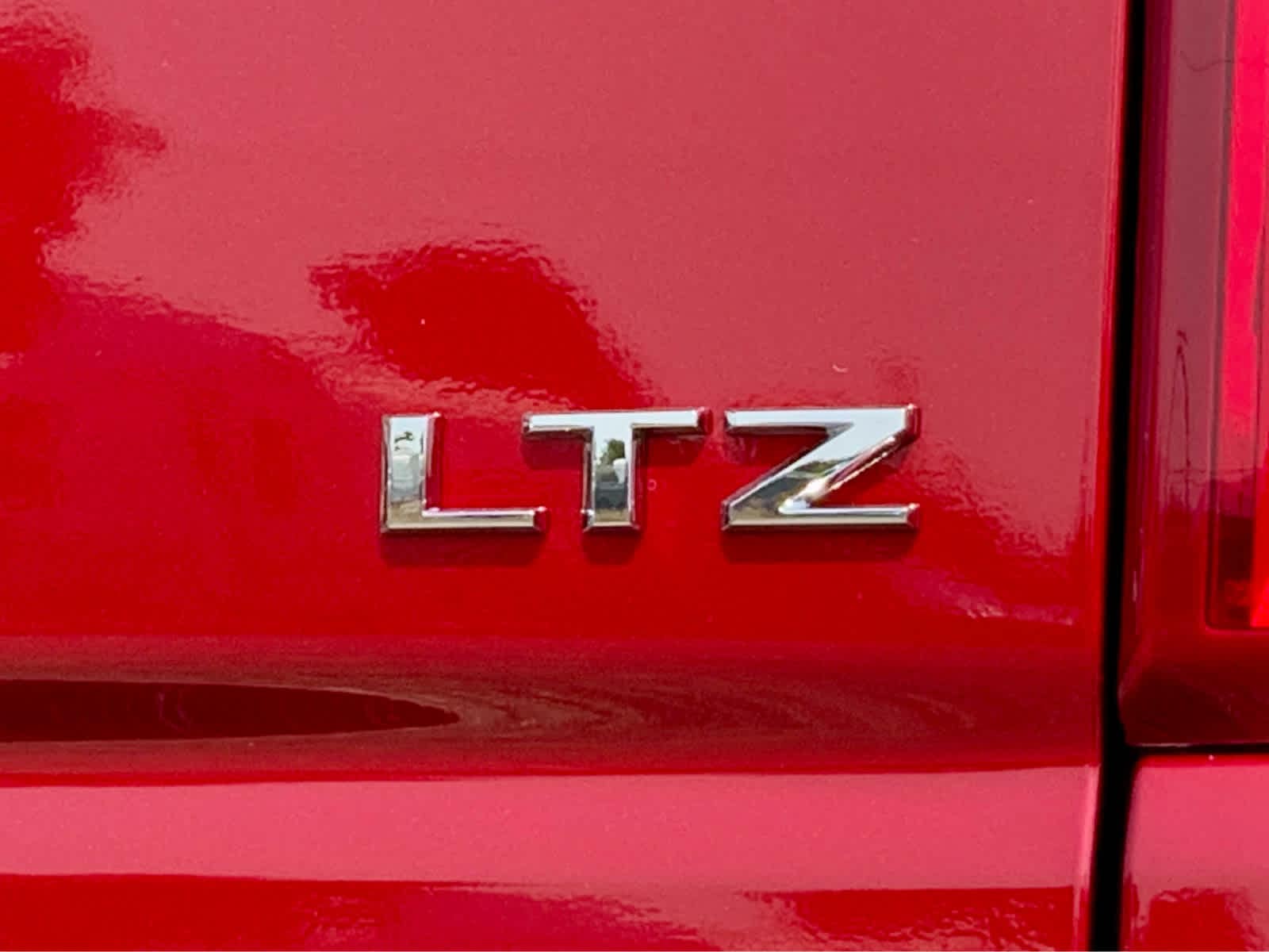 Thumbnail: 2026 Chevrolet Silverado 1500 - 26