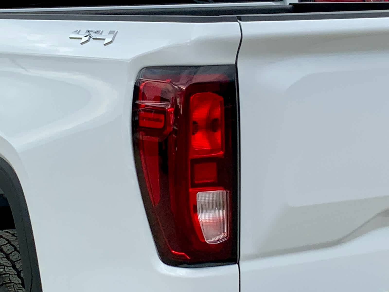Thumbnail: 2026 GMC Sierra 1500 - 15