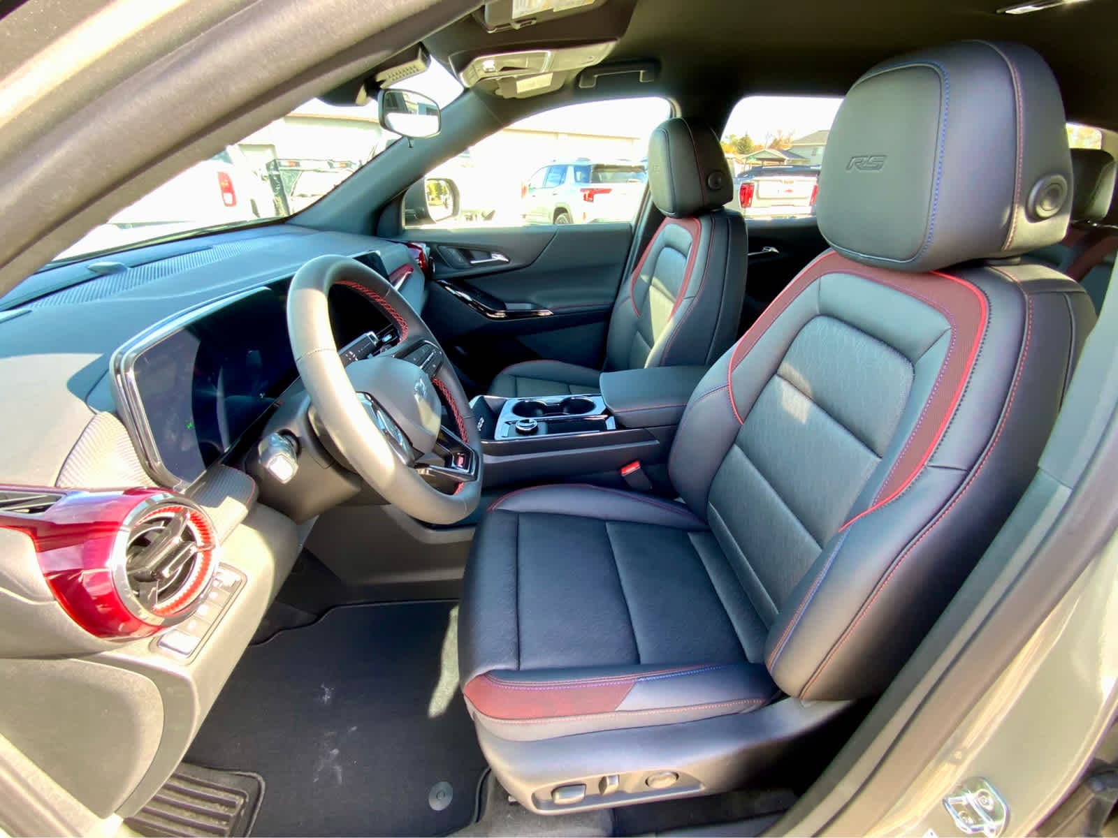 Thumbnail: 2026 Chevrolet Equinox - 25