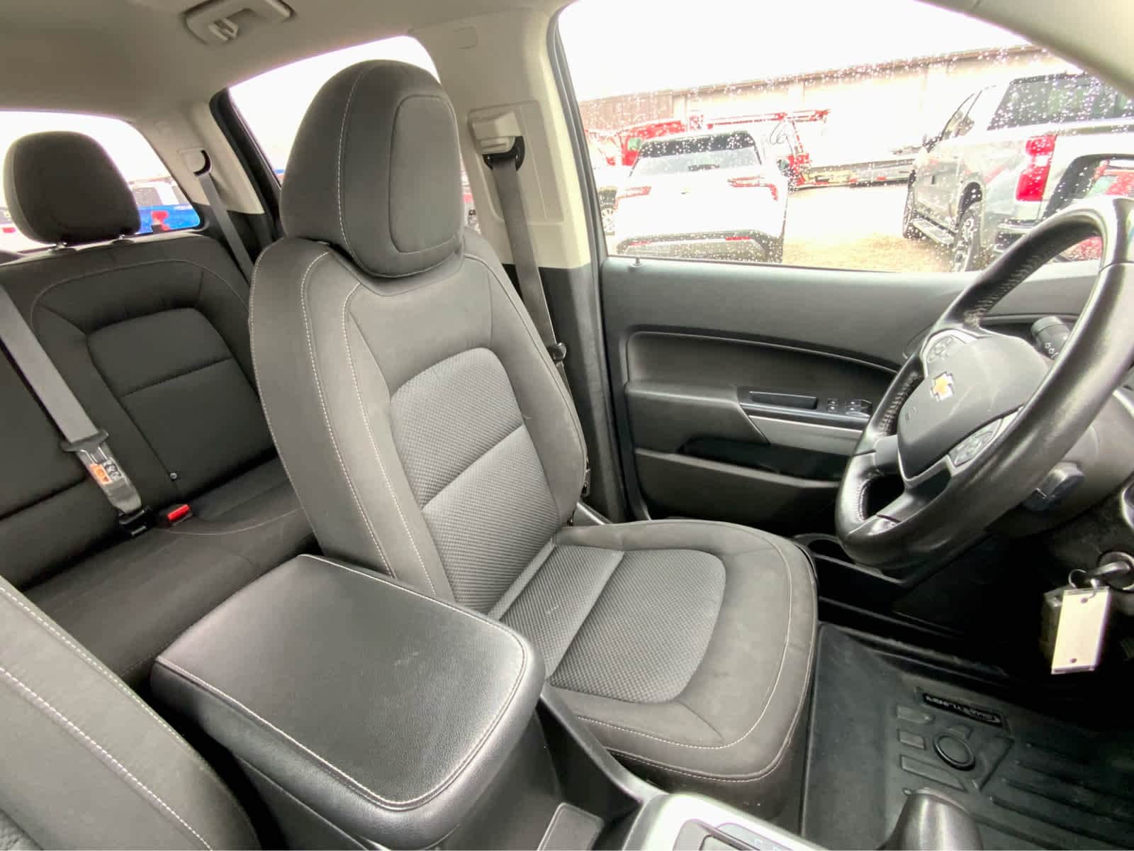 Thumbnail: 2020 Chevrolet Colorado - 31