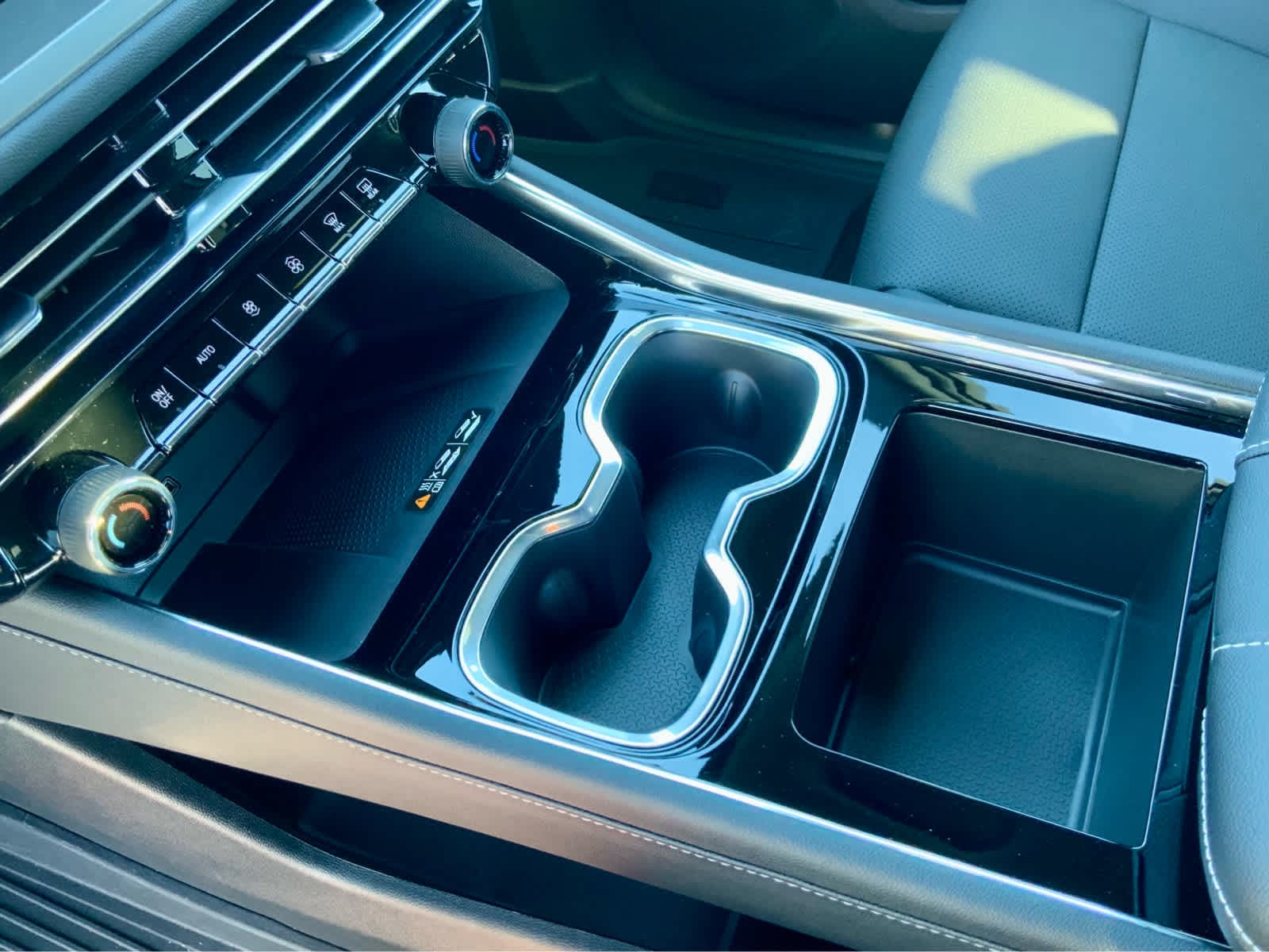 Thumbnail: 2026 Chevrolet Traverse - 45