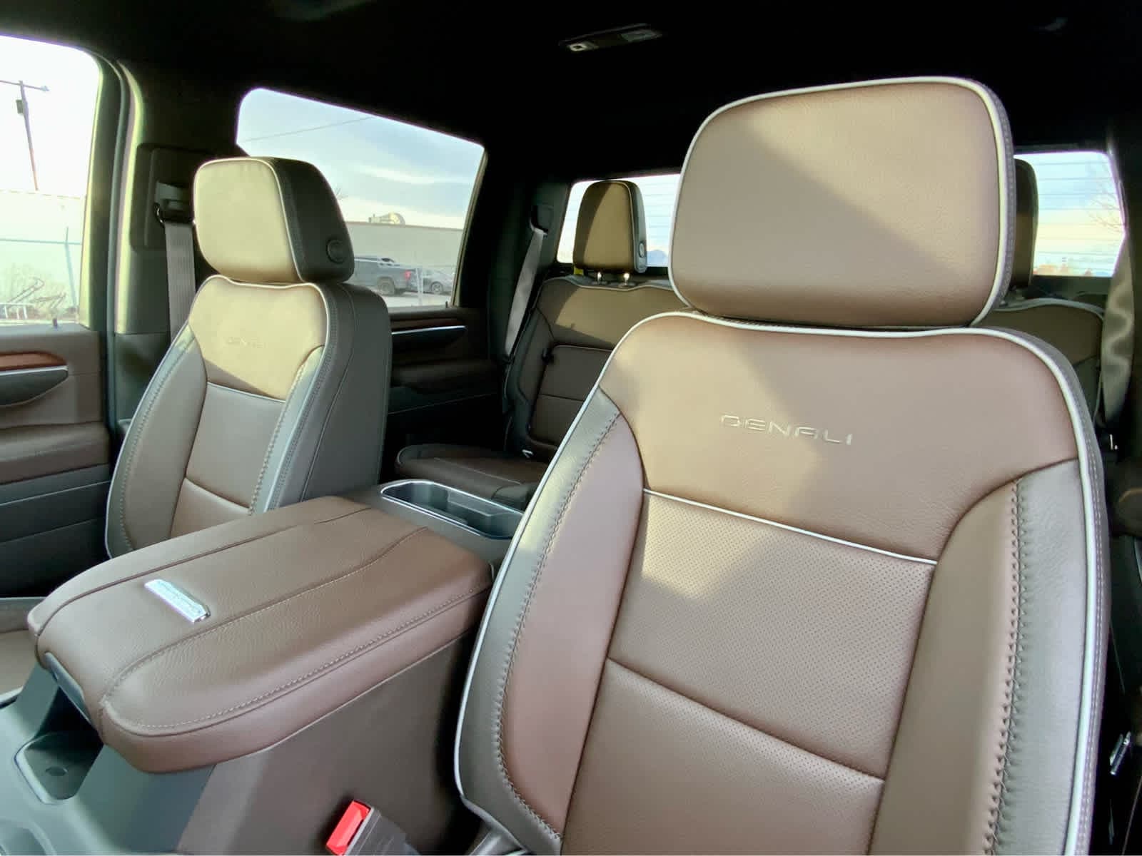 Thumbnail: 2026 GMC Sierra 3500 - 31