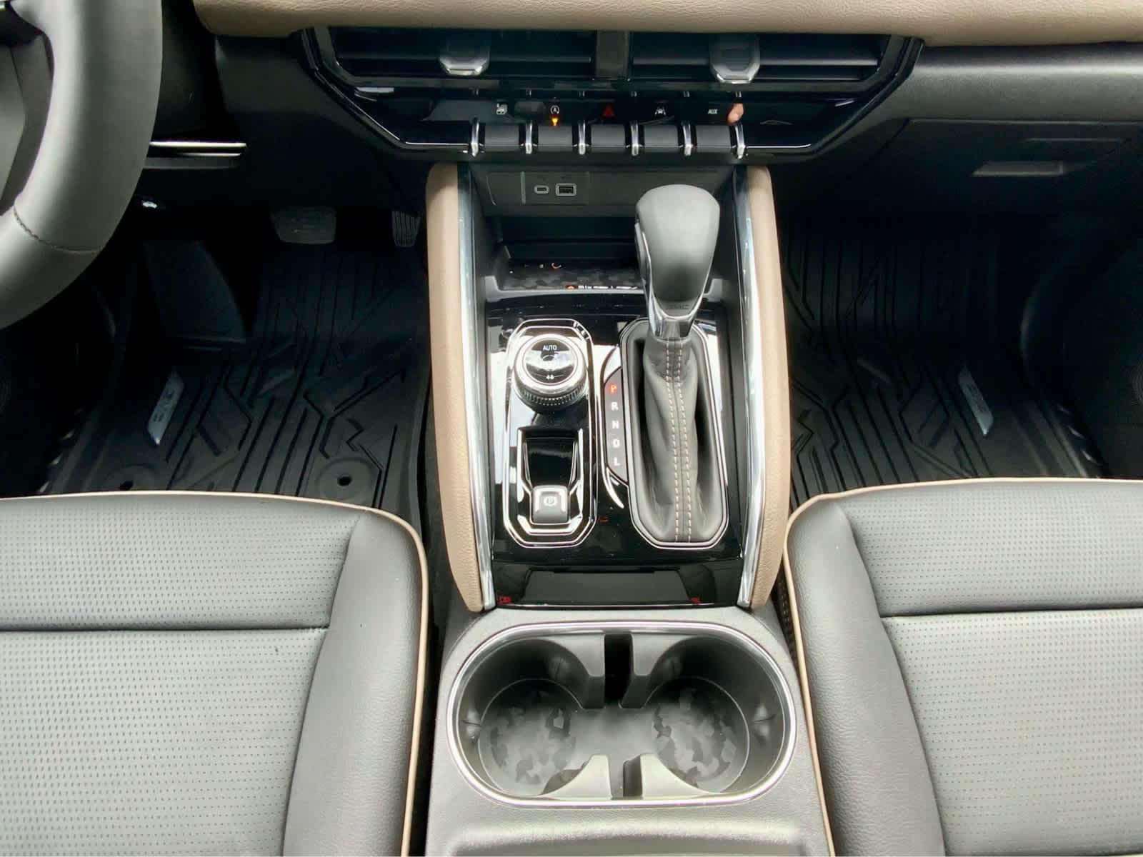 Thumbnail: 2026 GMC Canyon - 46