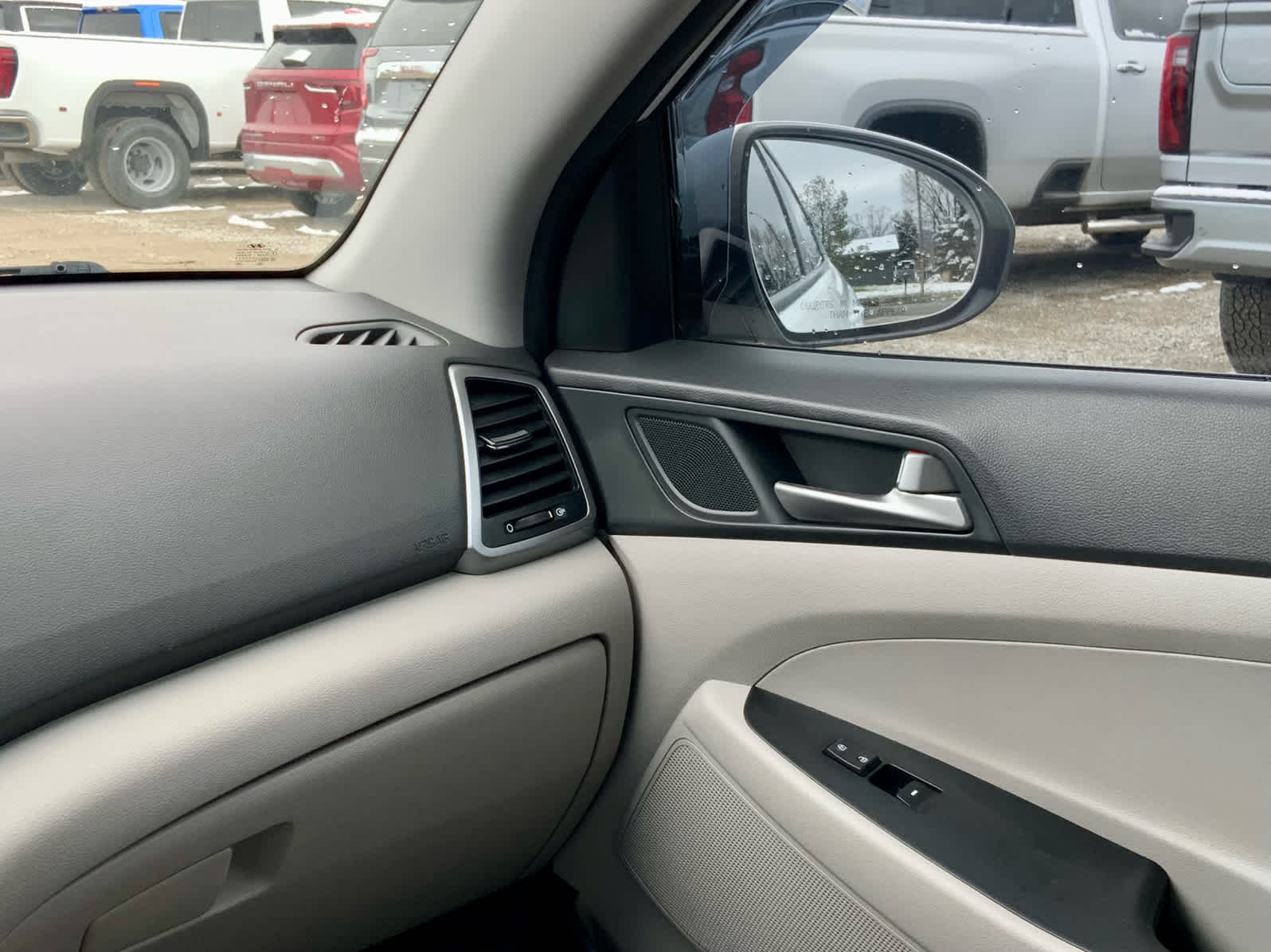 Thumbnail: 2018 Hyundai Tucson - 34