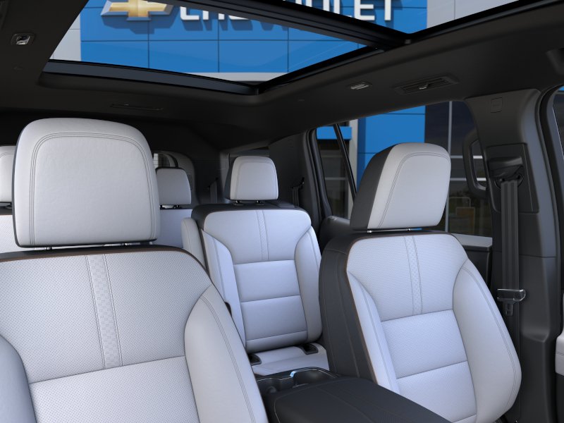 Thumbnail: 2026 Chevrolet Traverse - 24