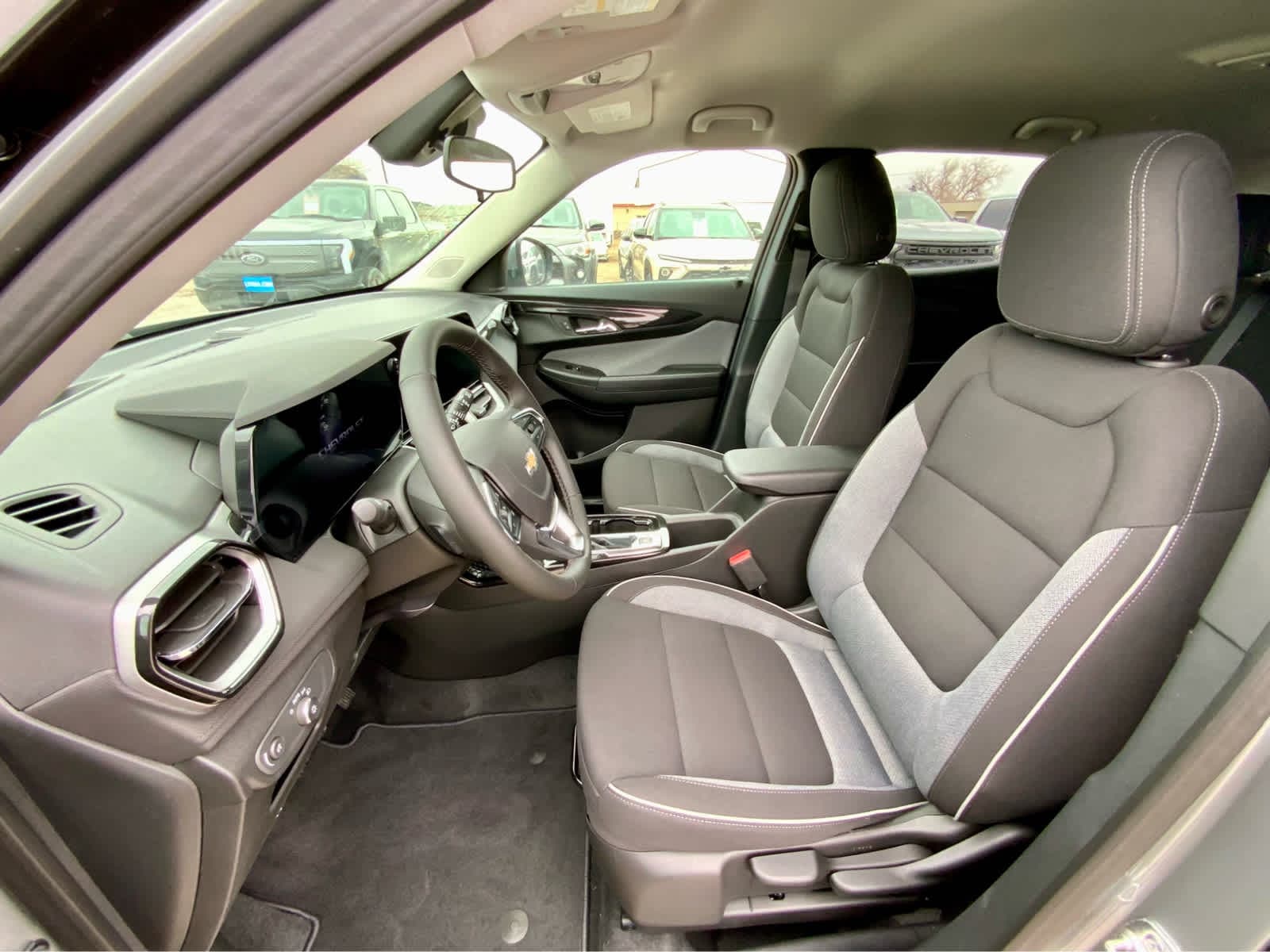 Thumbnail: 2026 Chevrolet TrailBlazer - 21