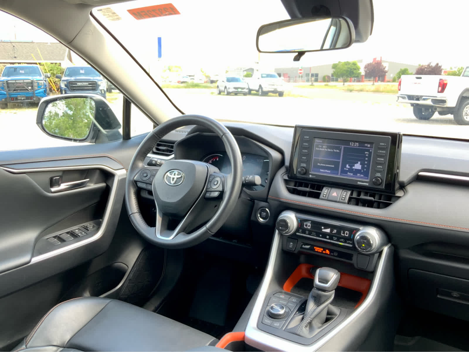 Thumbnail: 2022 Toyota RAV4 - 36