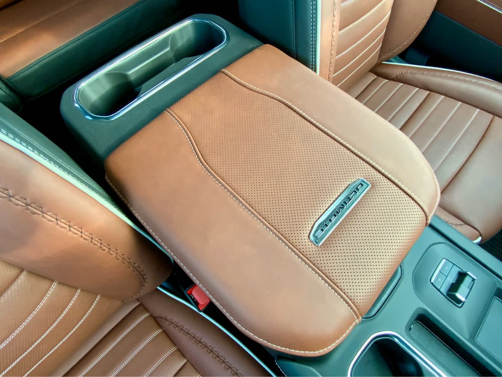 Thumbnail: 2026 GMC Sierra 2500 - 35