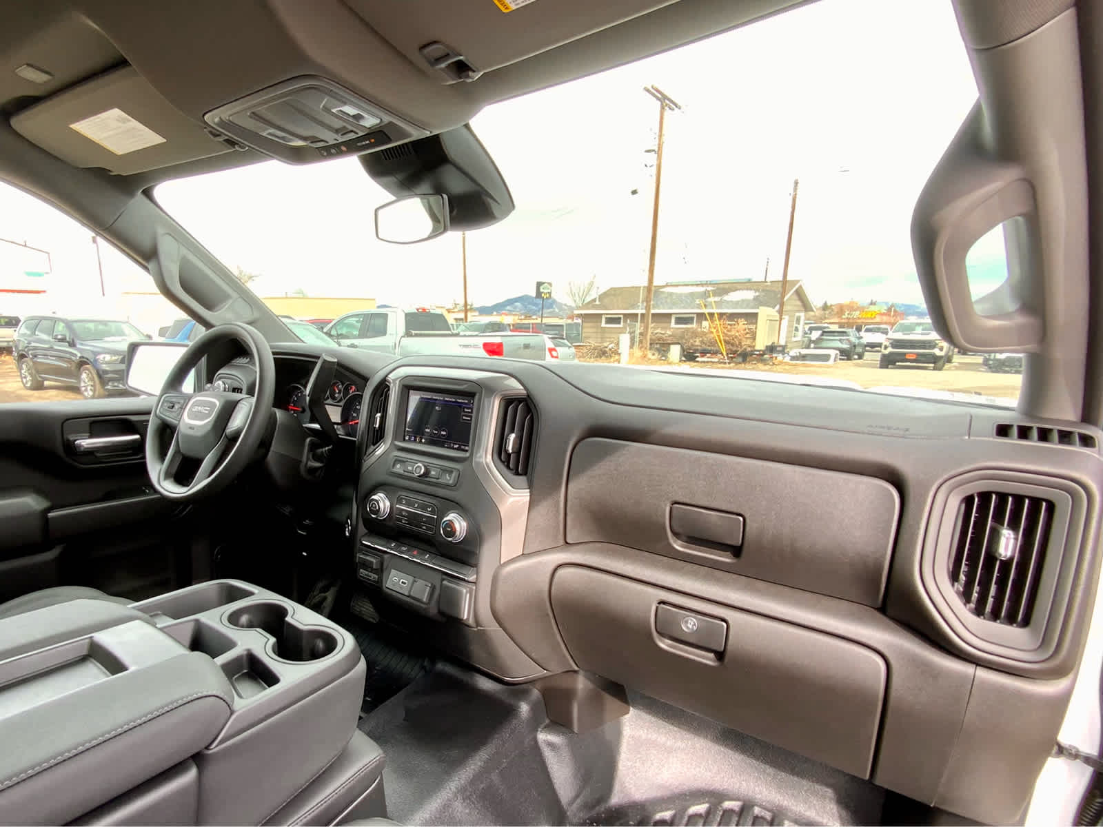 Thumbnail: 2026 GMC Sierra 3500 - 29