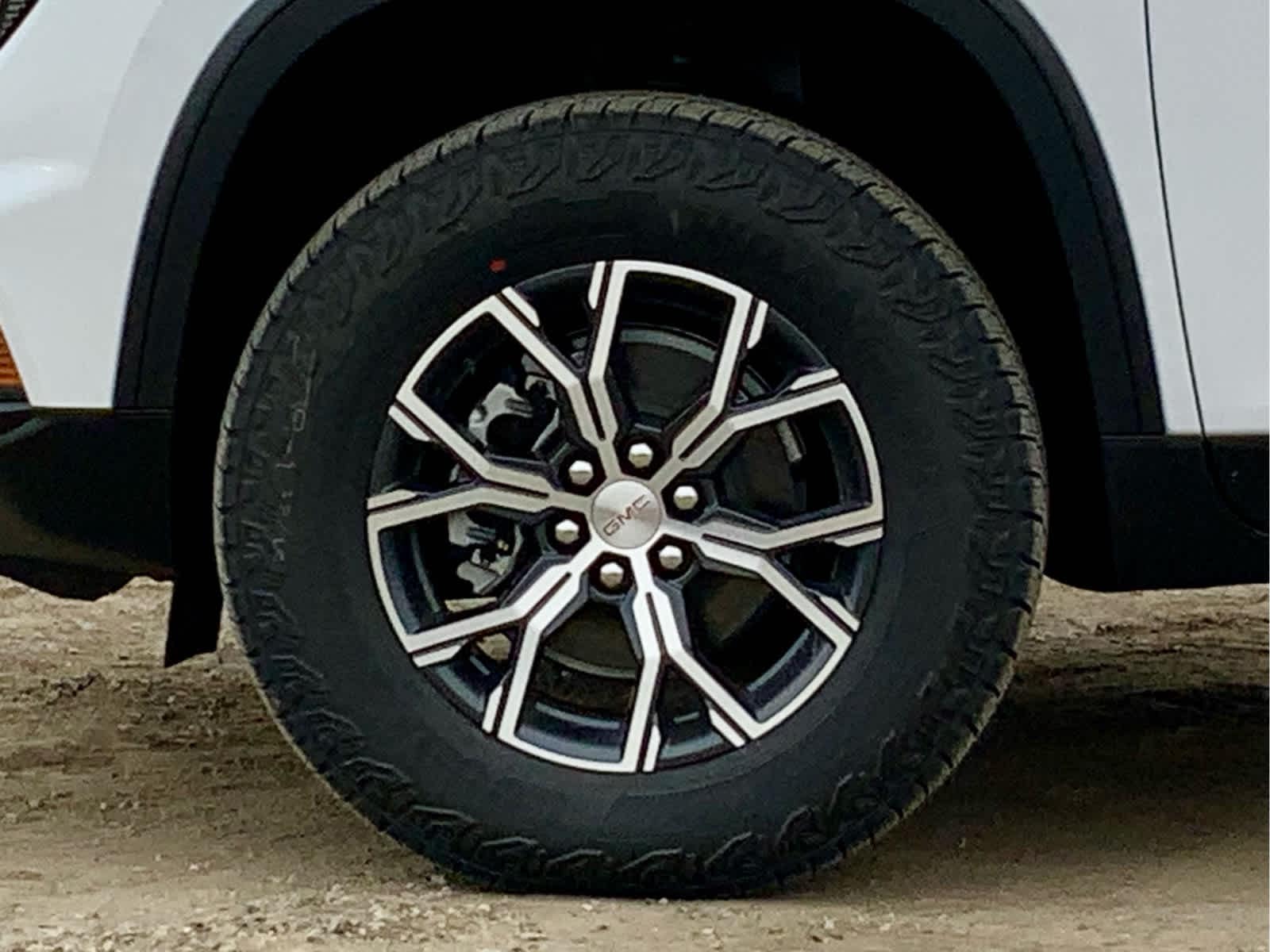 Thumbnail: 2026 GMC Acadia - 15