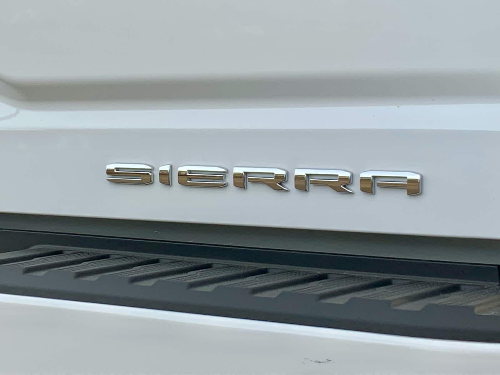 Thumbnail: 2026 GMC Sierra 3500 - 21