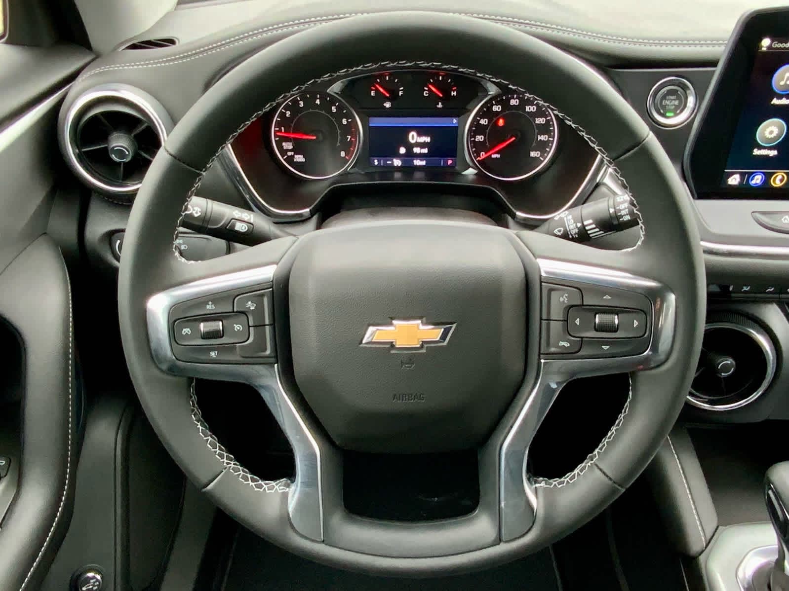 Thumbnail: 2025 Chevrolet Blazer - 38