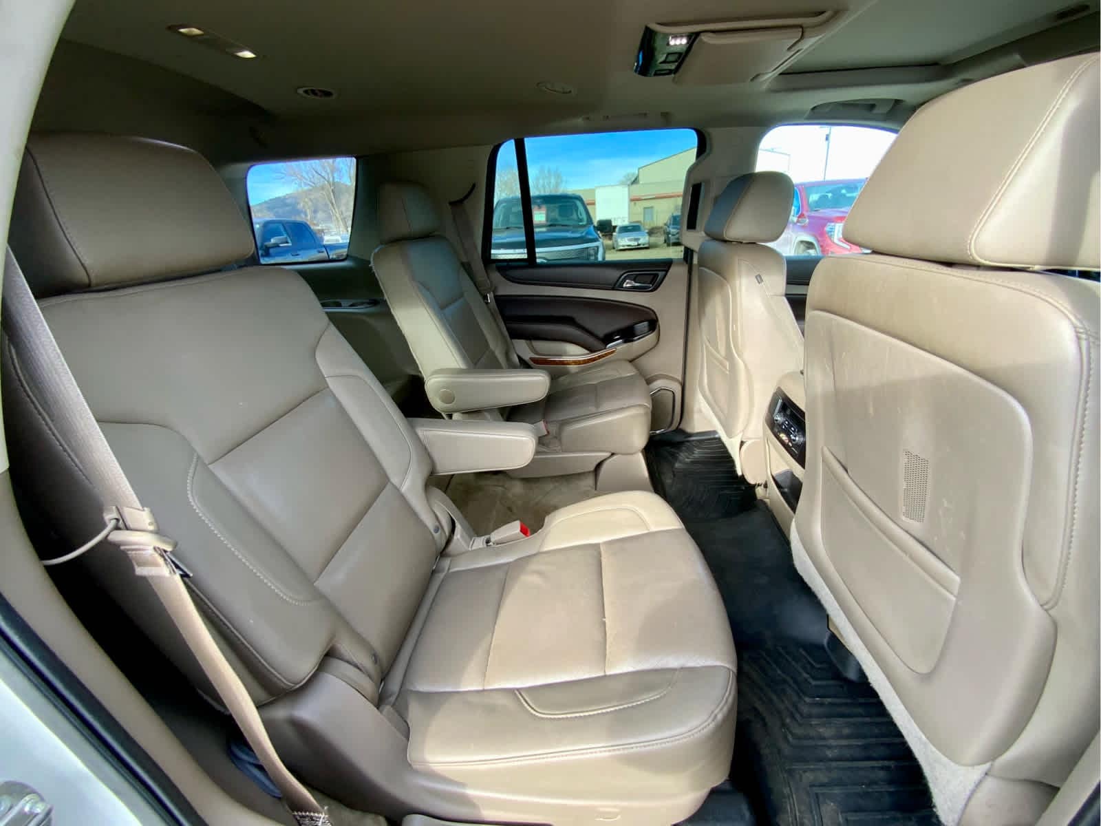 Thumbnail: 2015 Chevrolet Tahoe - 24