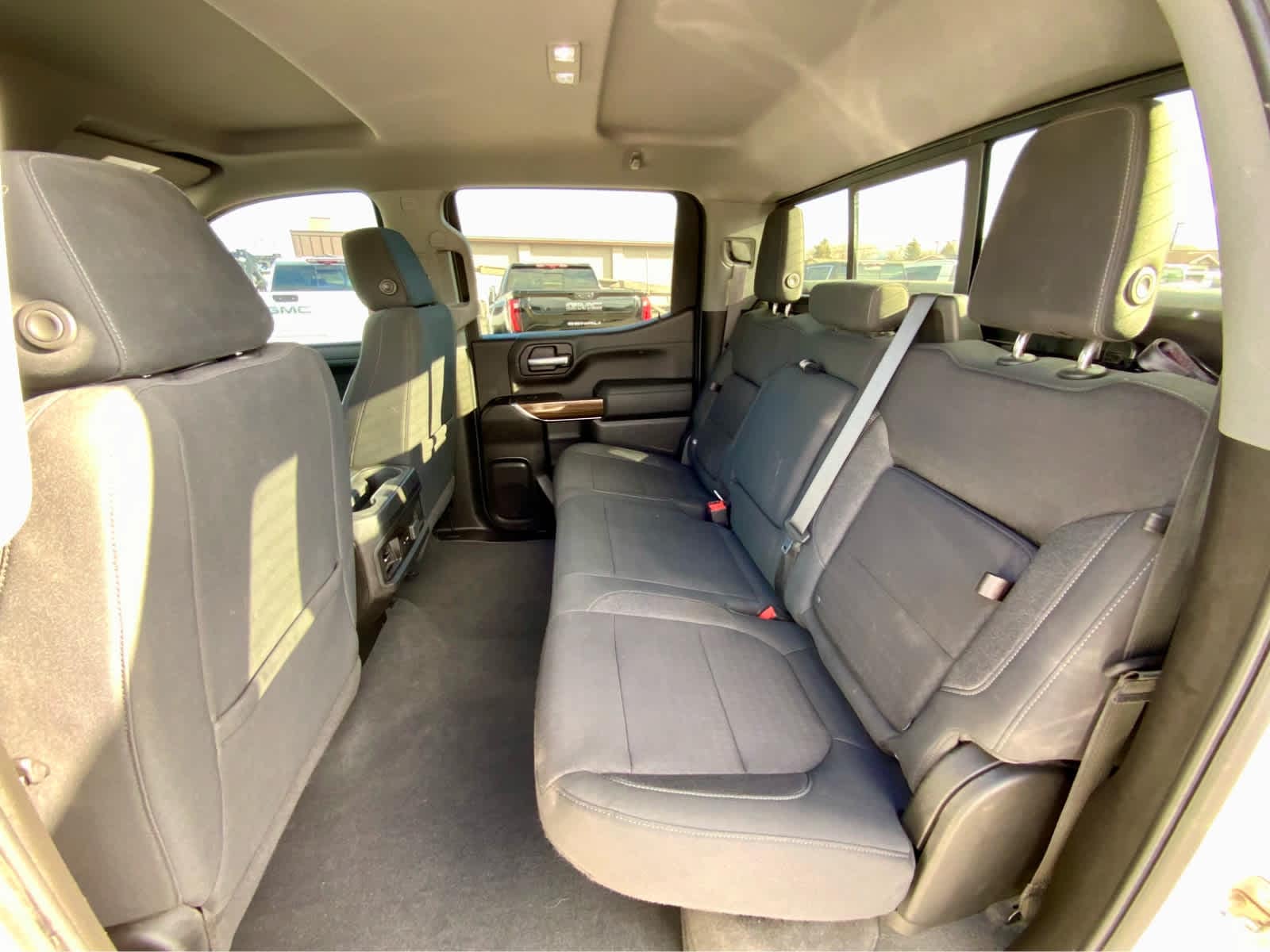 Thumbnail: 2021 Chevrolet Silverado 1500 - 26