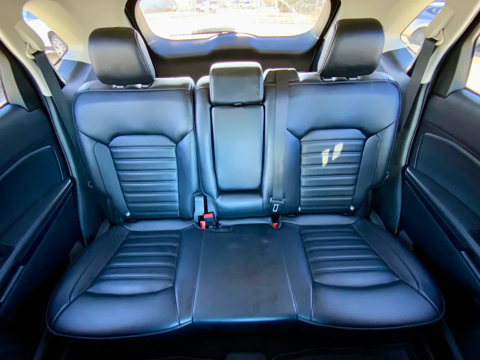 Thumbnail: 2020 Ford Edge - 27