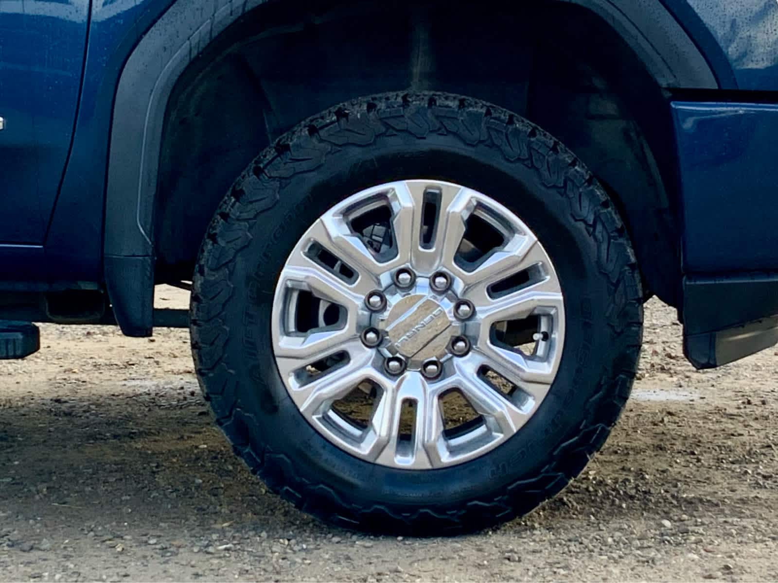 Thumbnail: 2023 GMC Sierra 3500 - 18