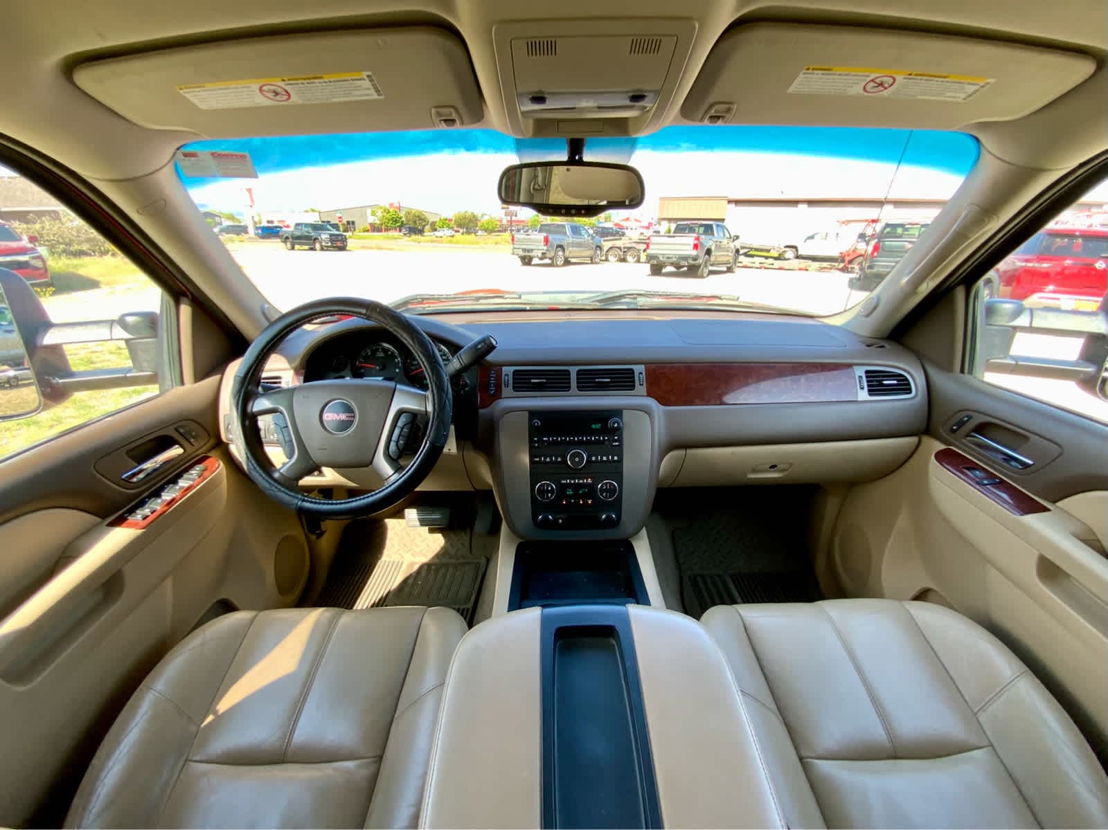 Thumbnail: 2011 GMC Sierra 2500 - 29
