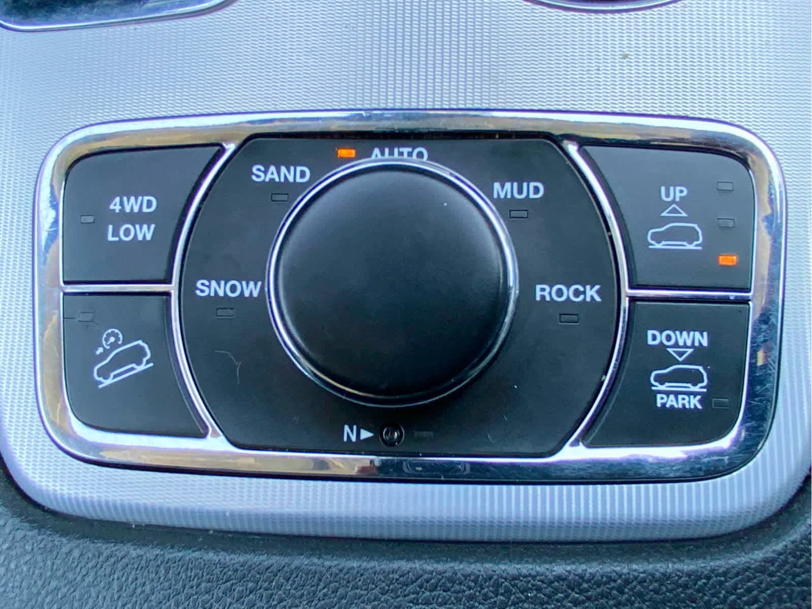 Thumbnail: 2021 Jeep Grand Cherokee - 51