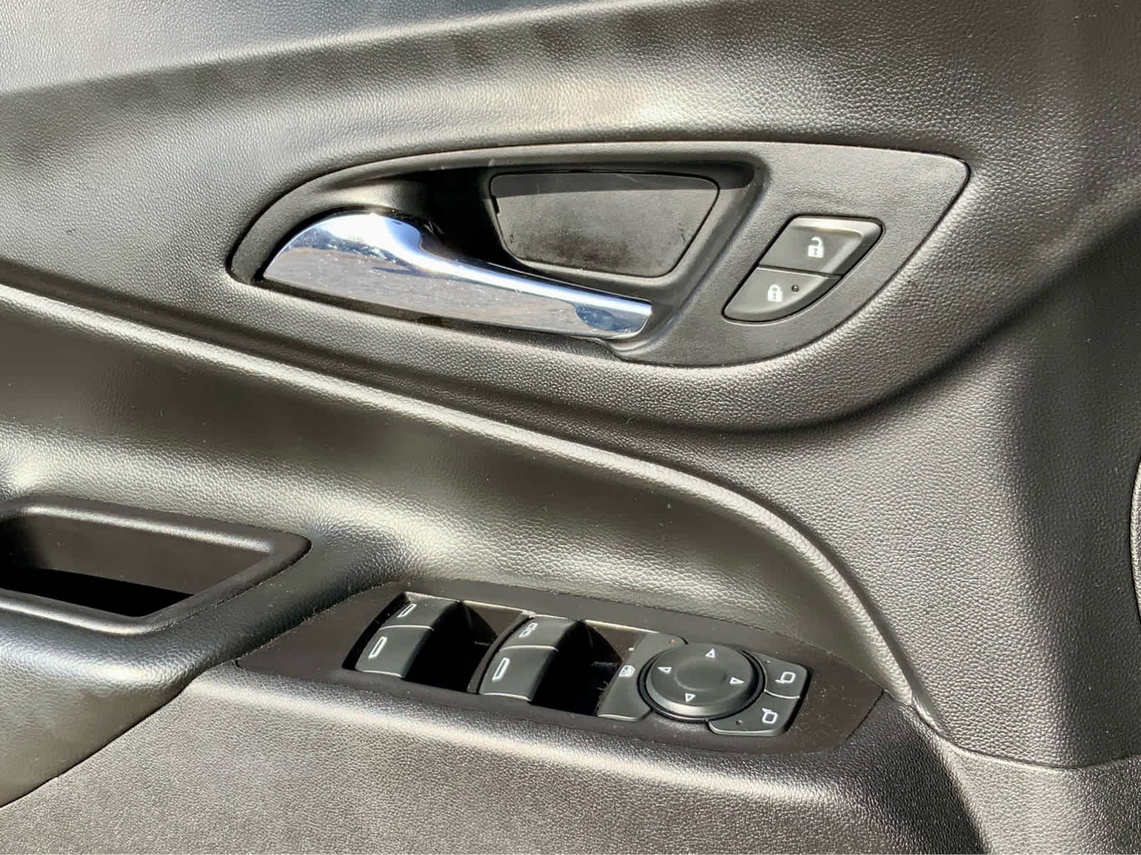 Thumbnail: 2020 Chevrolet Equinox - 47