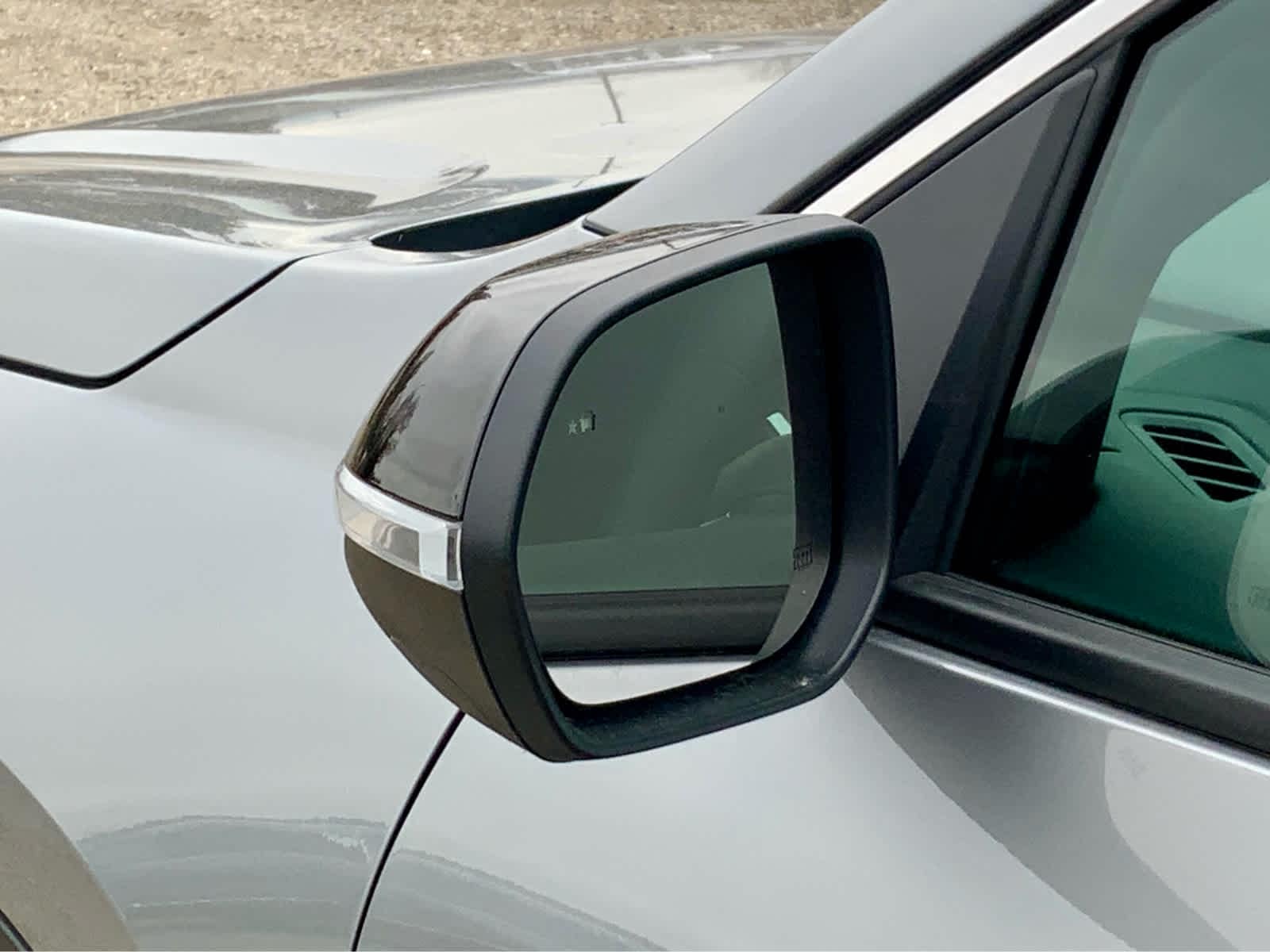 Thumbnail: 2026 Chevrolet Traverse - 15