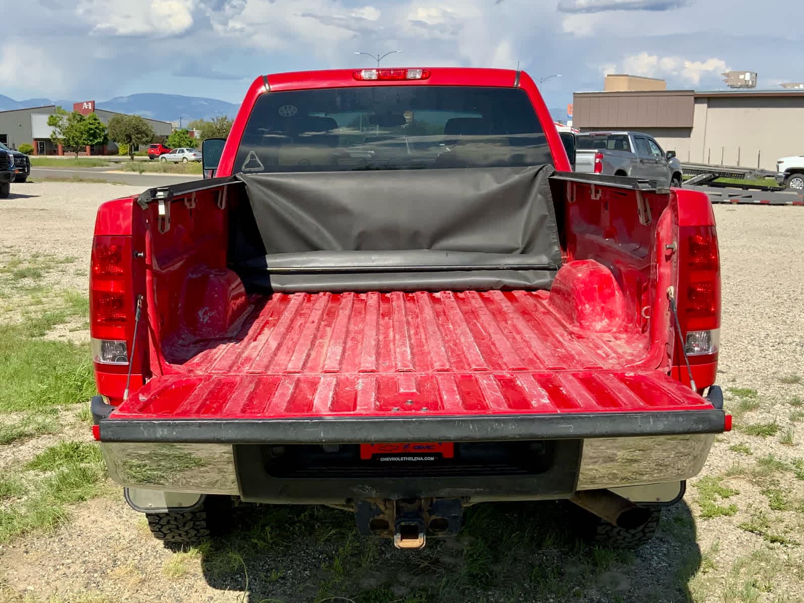 Thumbnail: 2011 GMC Sierra 2500 - 18