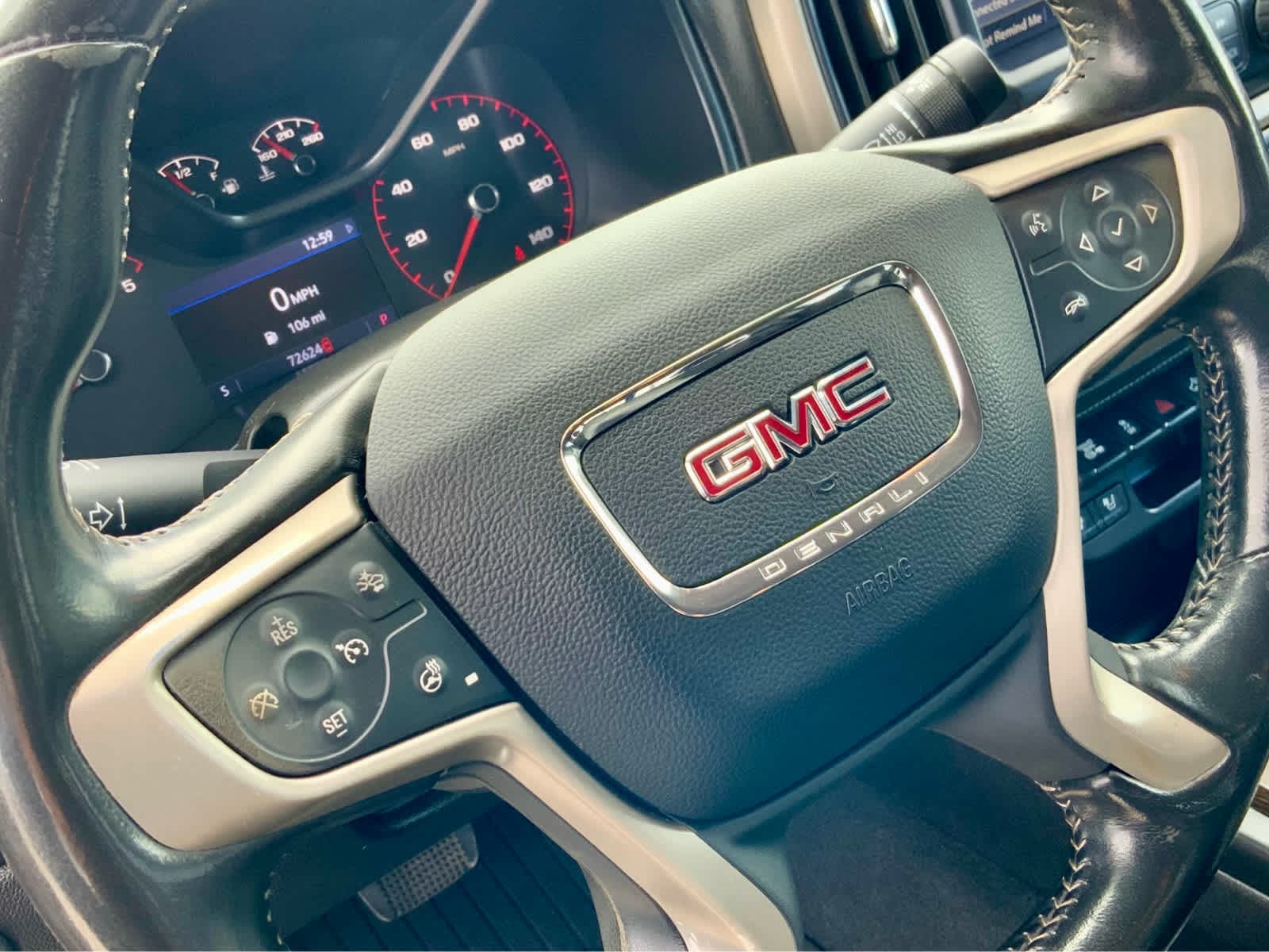Thumbnail: 2020 GMC Canyon - 41