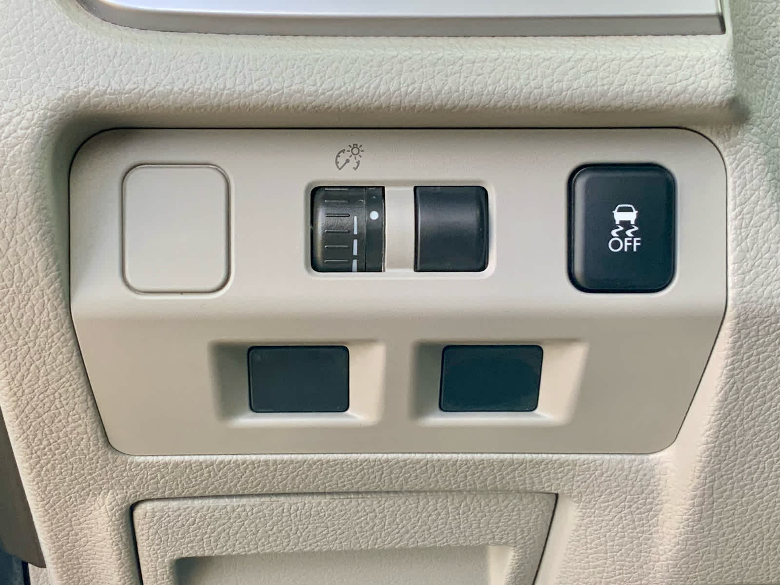 Thumbnail: 2014 Subaru Forester - 47