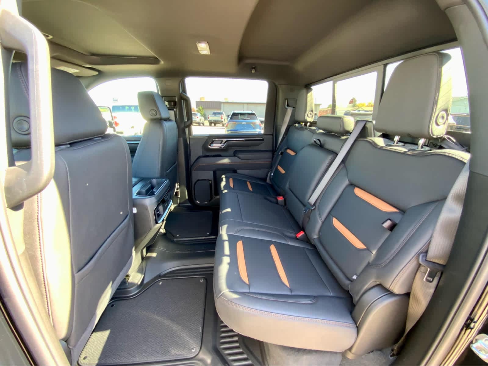 Thumbnail: 2026 GMC Sierra 2500 - 32