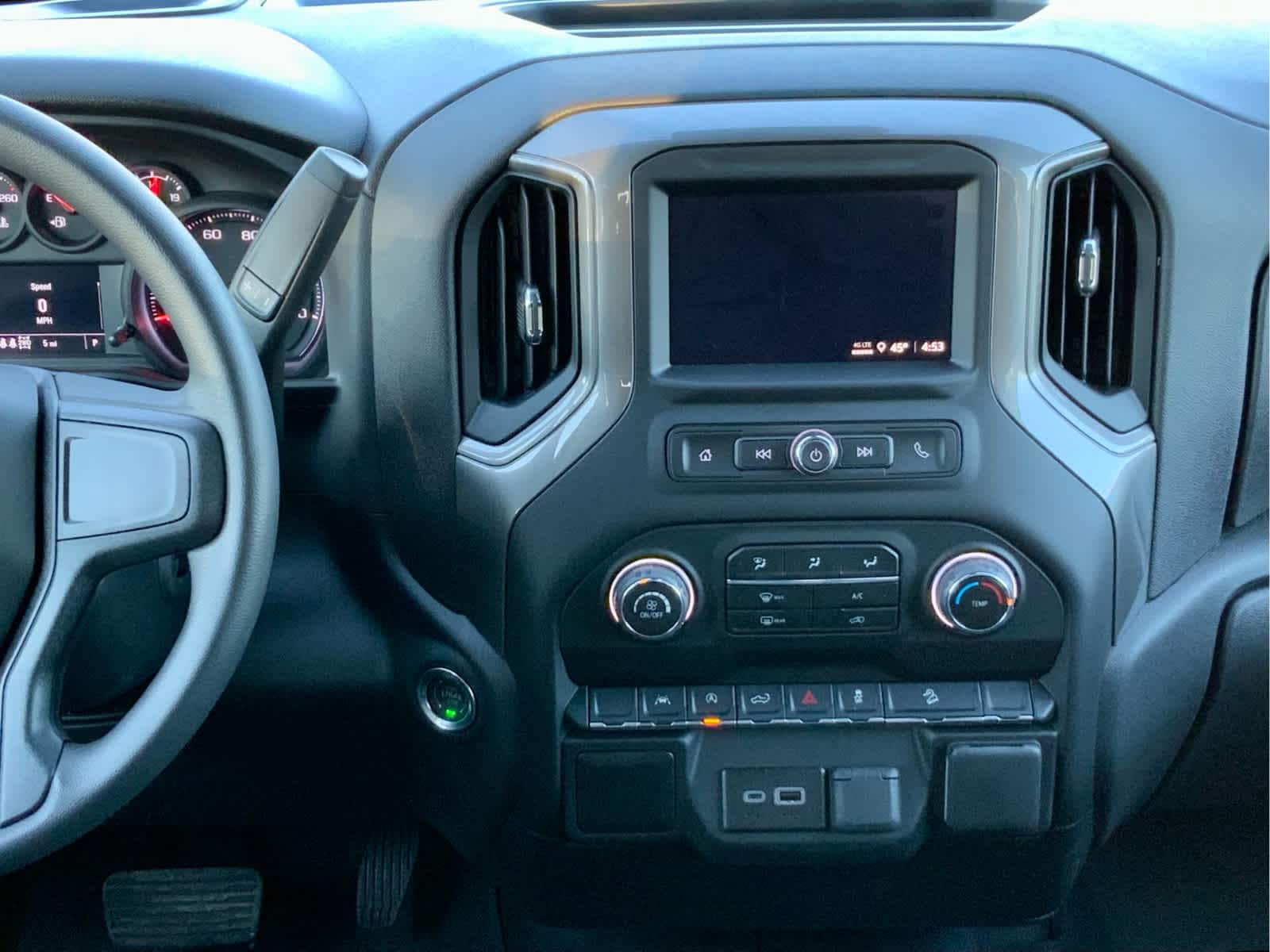 Thumbnail: 2026 Chevrolet Silverado 1500 - 42