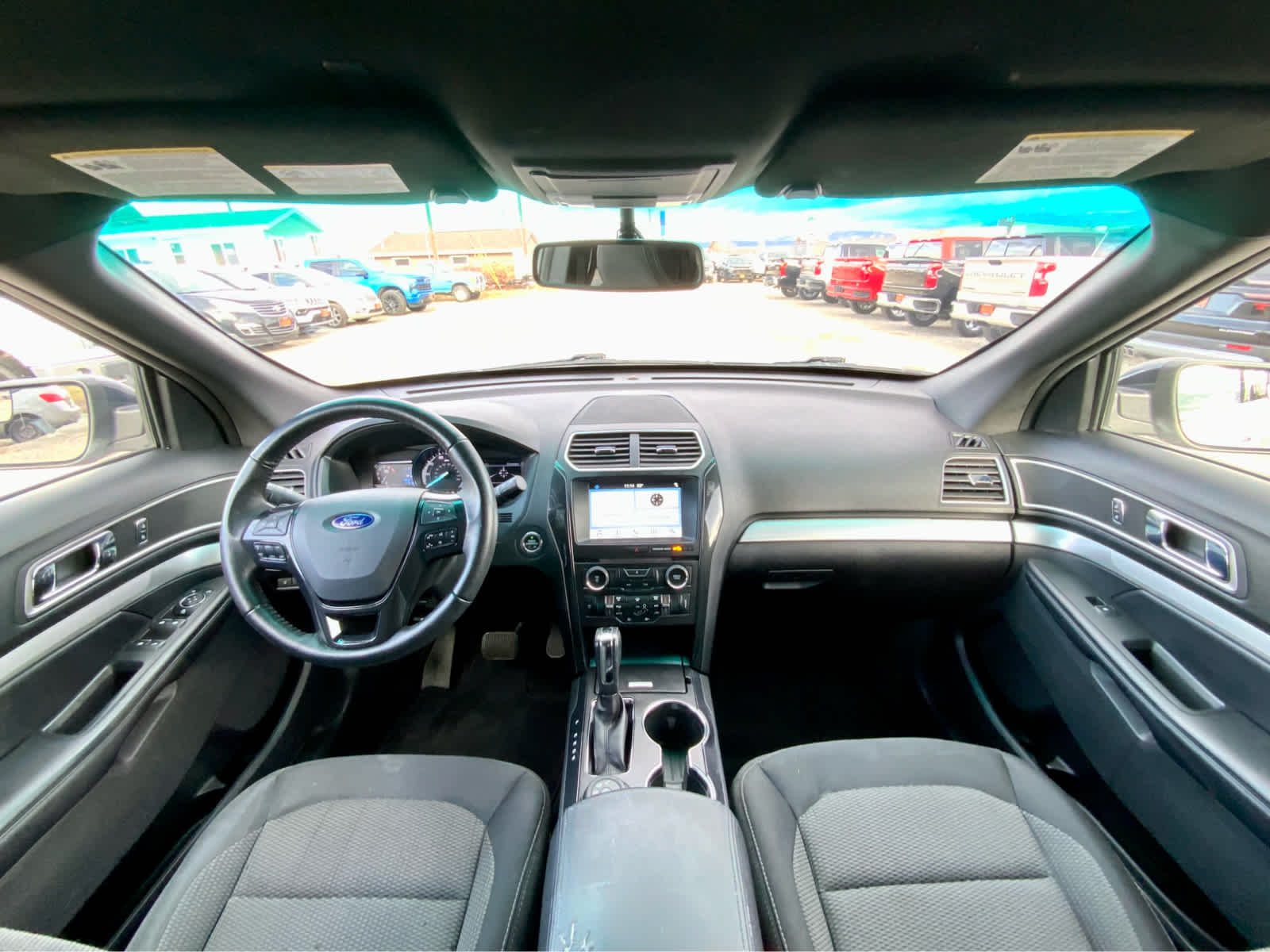 Thumbnail: 2017 Ford Explorer - 33