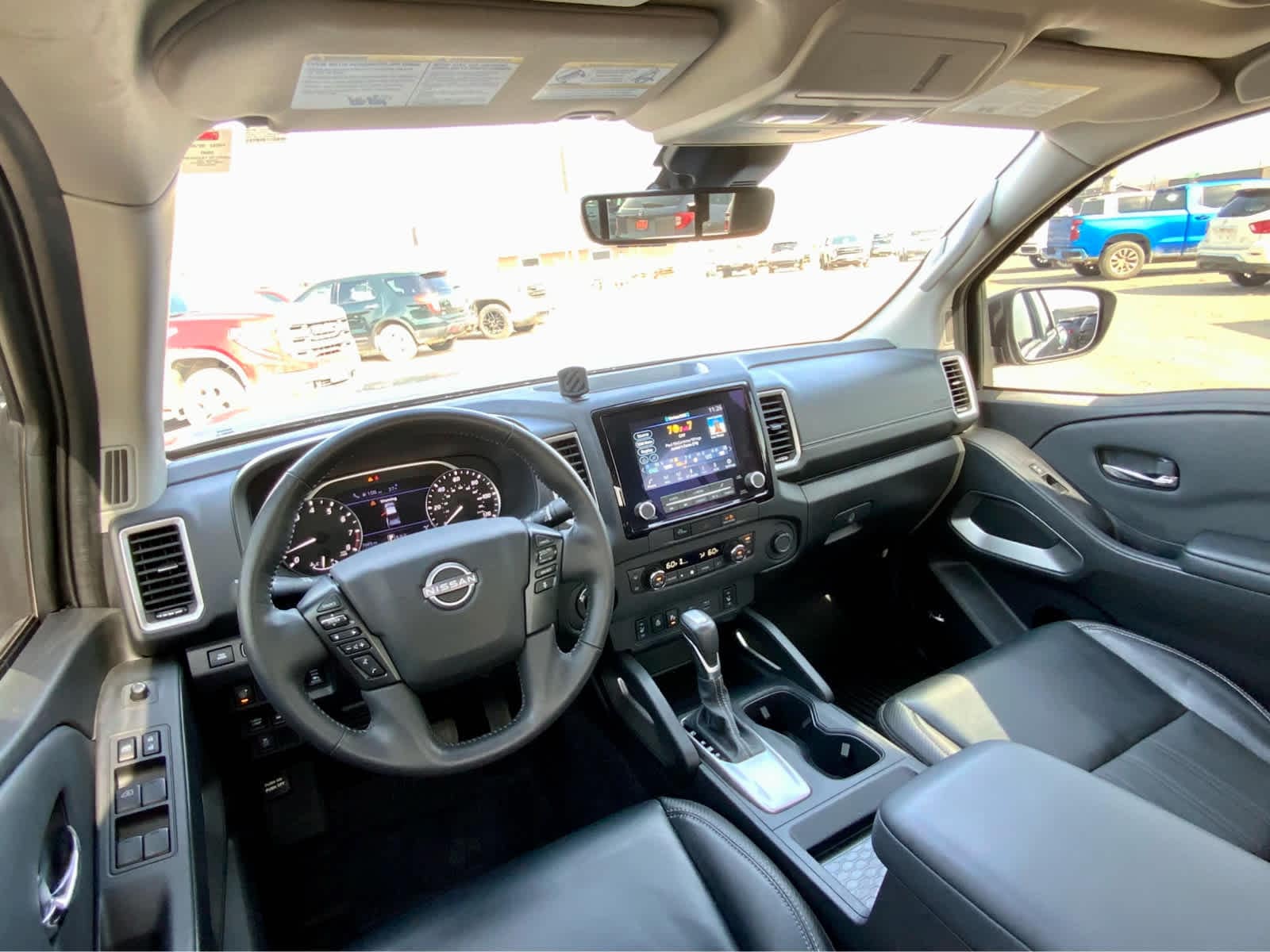 Thumbnail: 2024 Nissan Frontier - 31