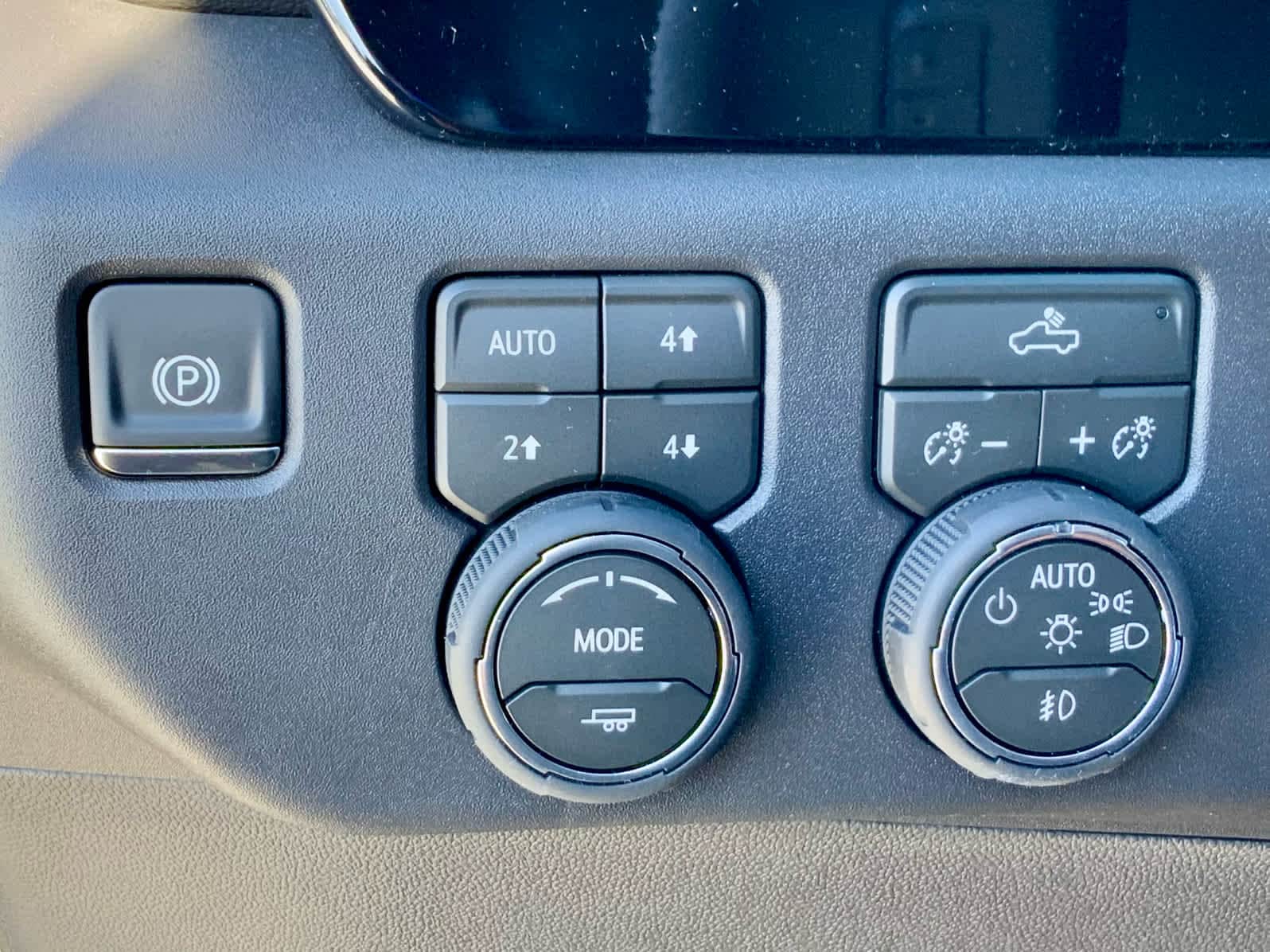 Thumbnail: 2026 Chevrolet Silverado 1500 - 49