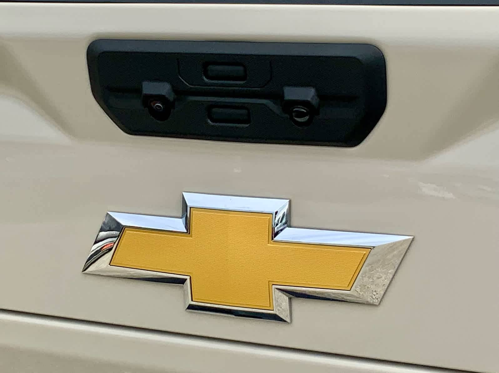 Thumbnail: 2026 Chevrolet Silverado 2500 - 25
