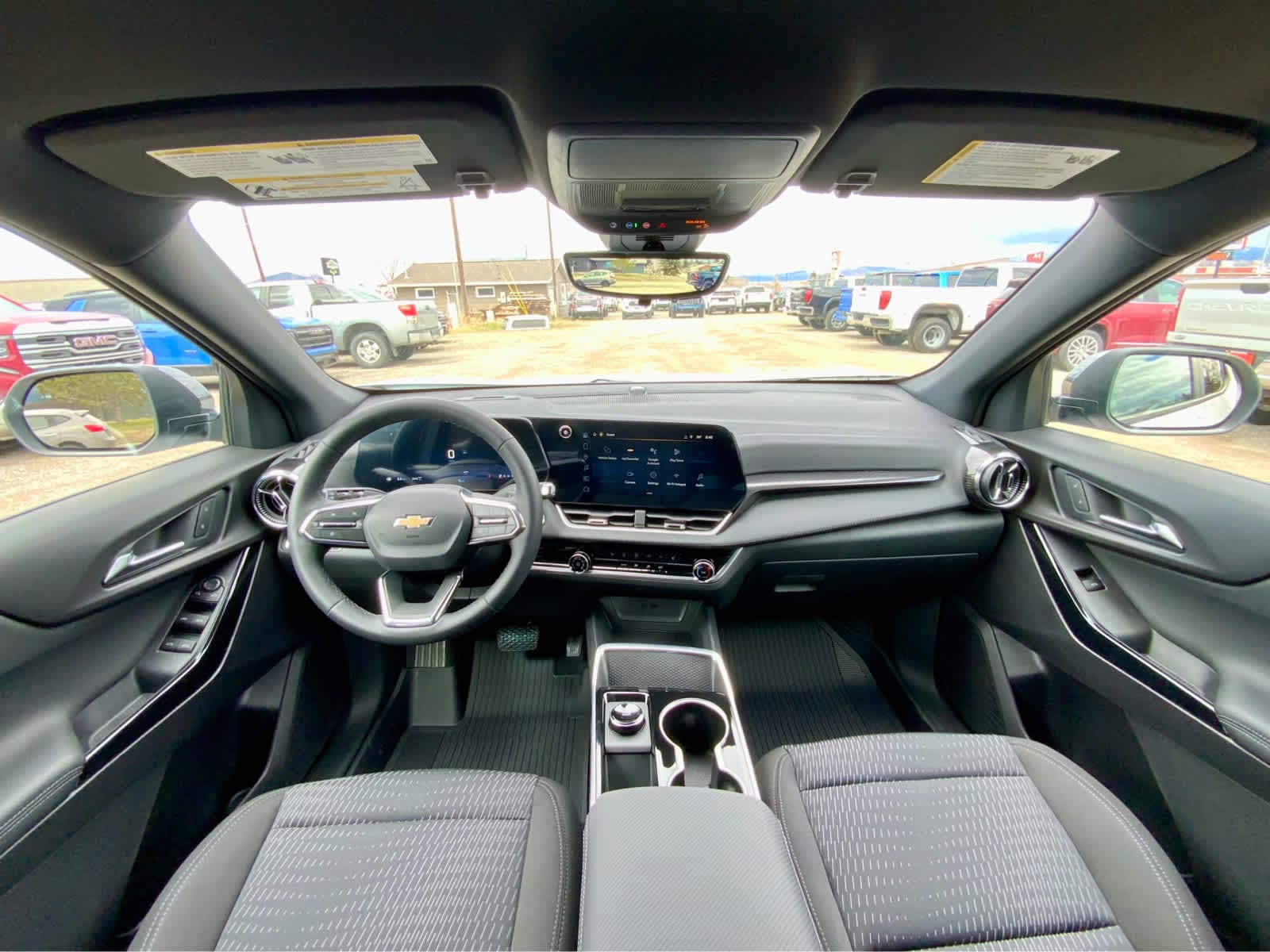 Thumbnail: 2026 Chevrolet Equinox - 31