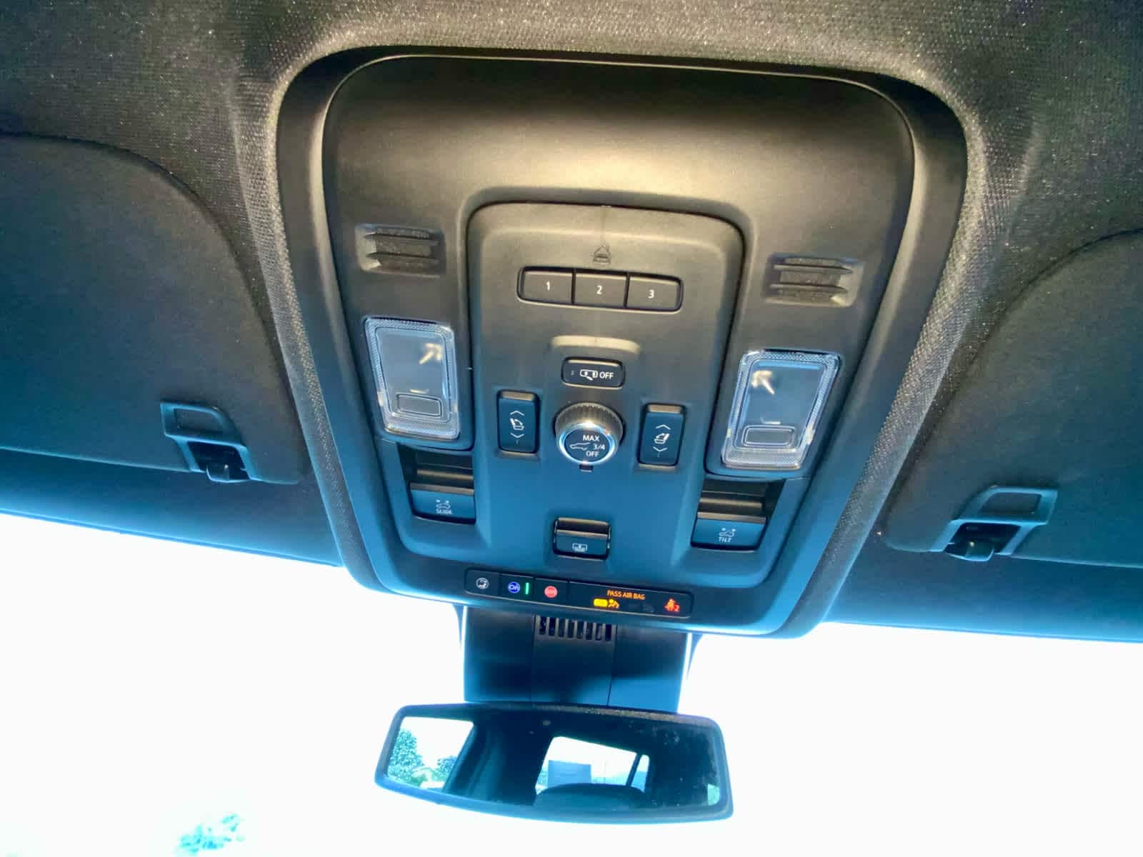 Thumbnail: 2024 Chevrolet Tahoe - 24