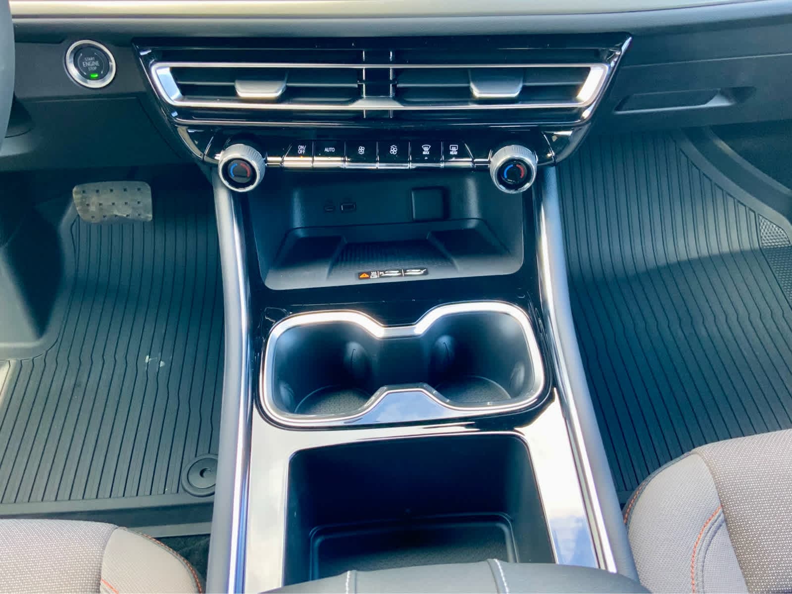 Thumbnail: 2026 Chevrolet Traverse - 45