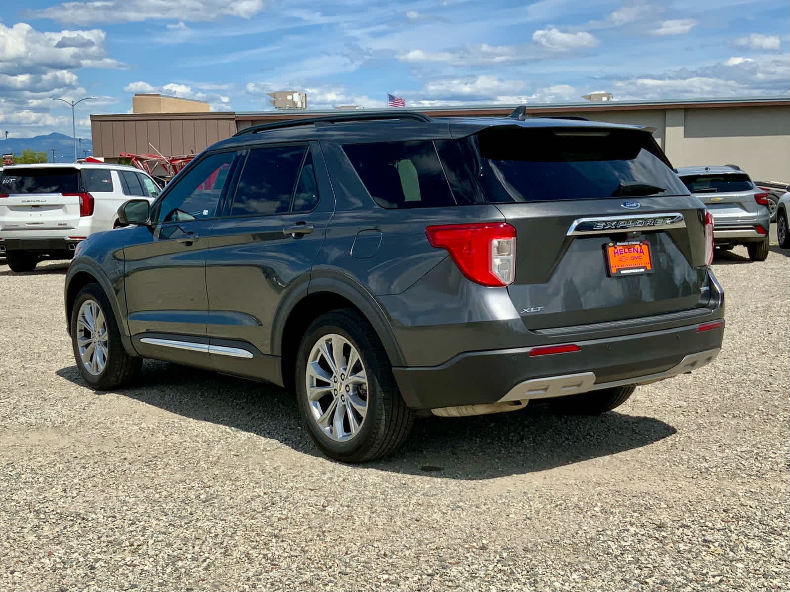 Thumbnail: 2020 Ford Explorer - 3