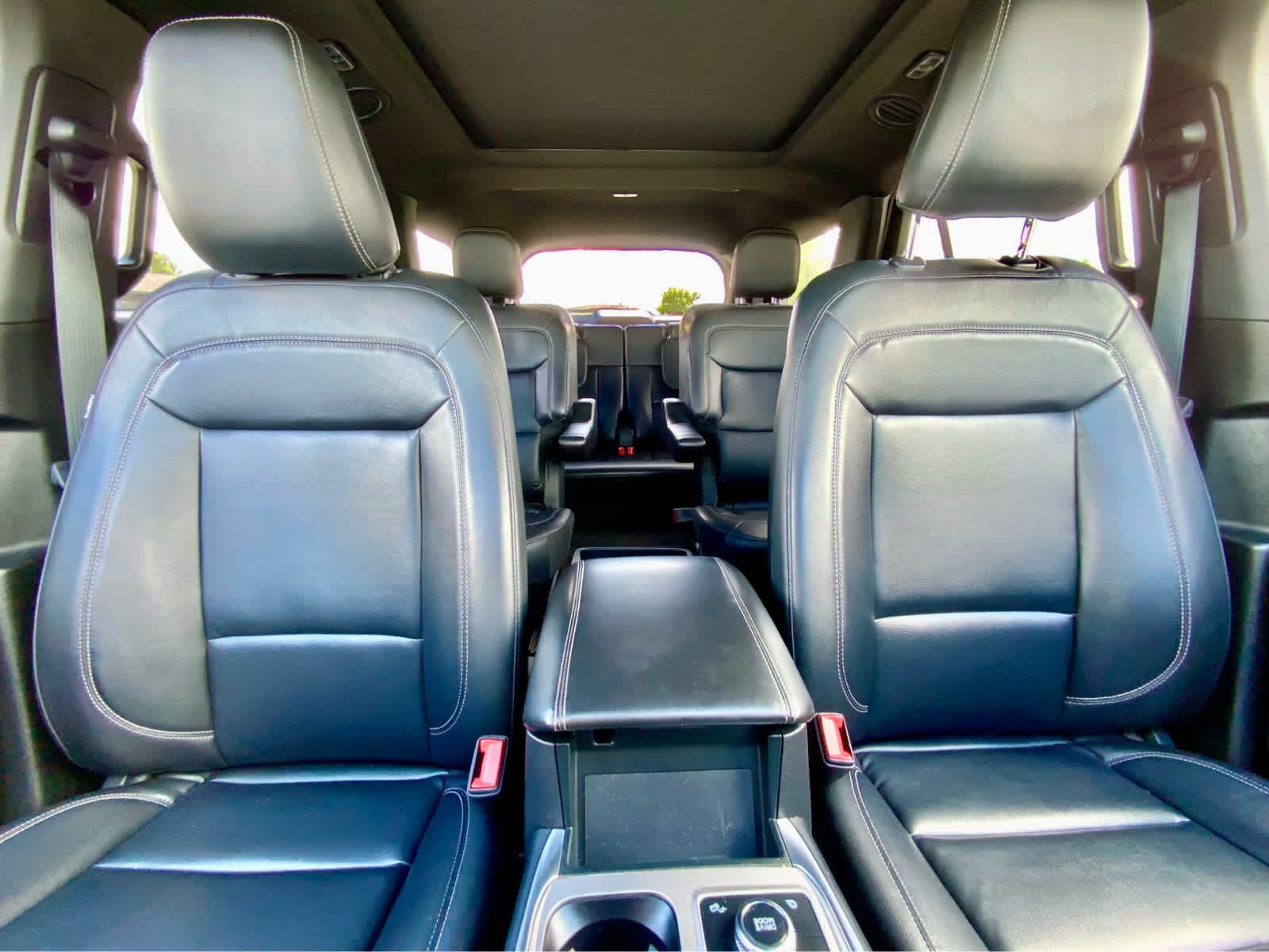 Thumbnail: 2020 Ford Explorer - 35