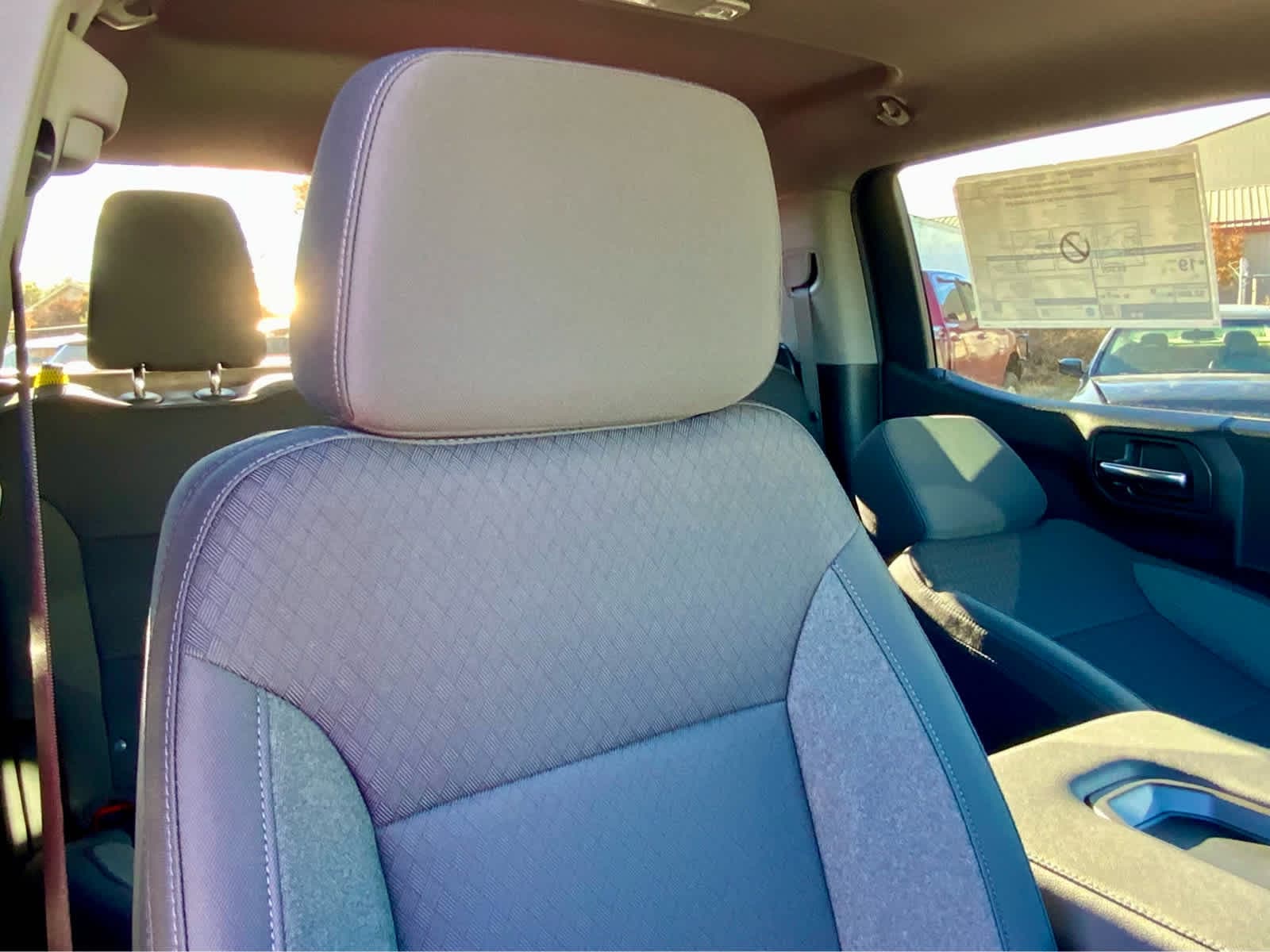 Thumbnail: 2026 Chevrolet Silverado 1500 - 34