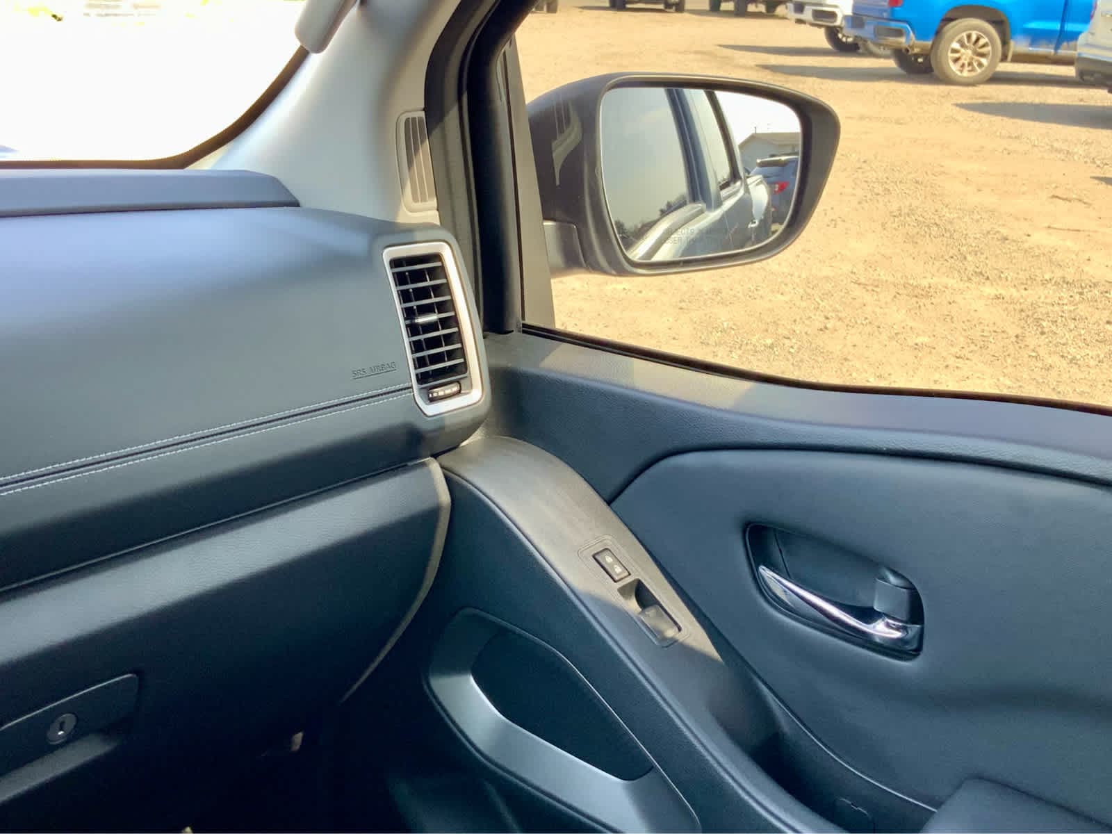 Thumbnail: 2024 Nissan Frontier - 35