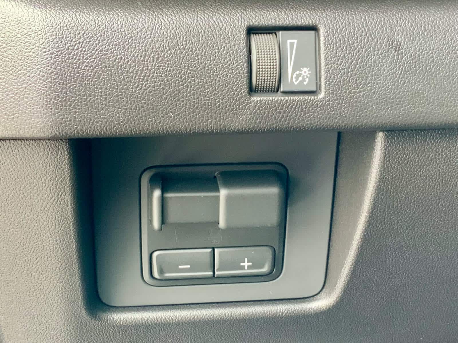 Thumbnail: 2026 Chevrolet Colorado - 48