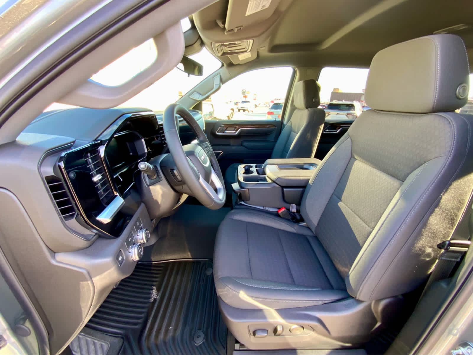 Thumbnail: 2026 GMC Sierra 1500 - 25