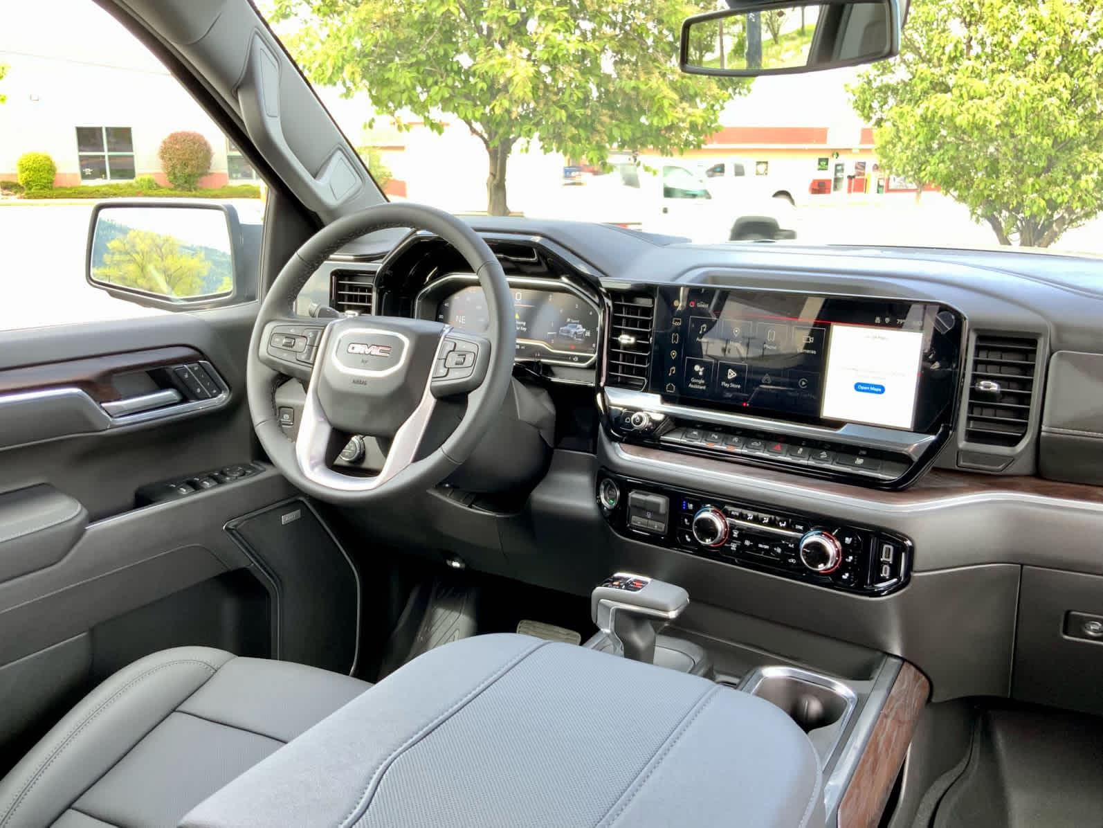 Thumbnail: 2025 GMC Sierra 1500 - 41